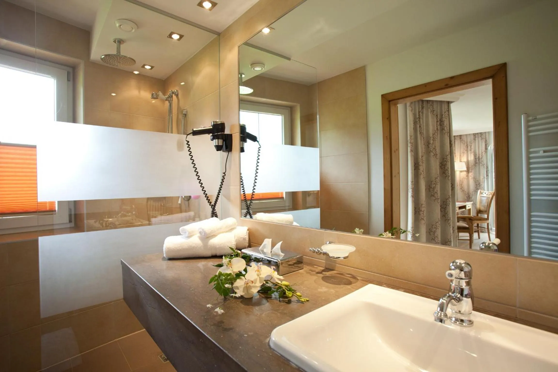 Bathroom in Hotel Lisa