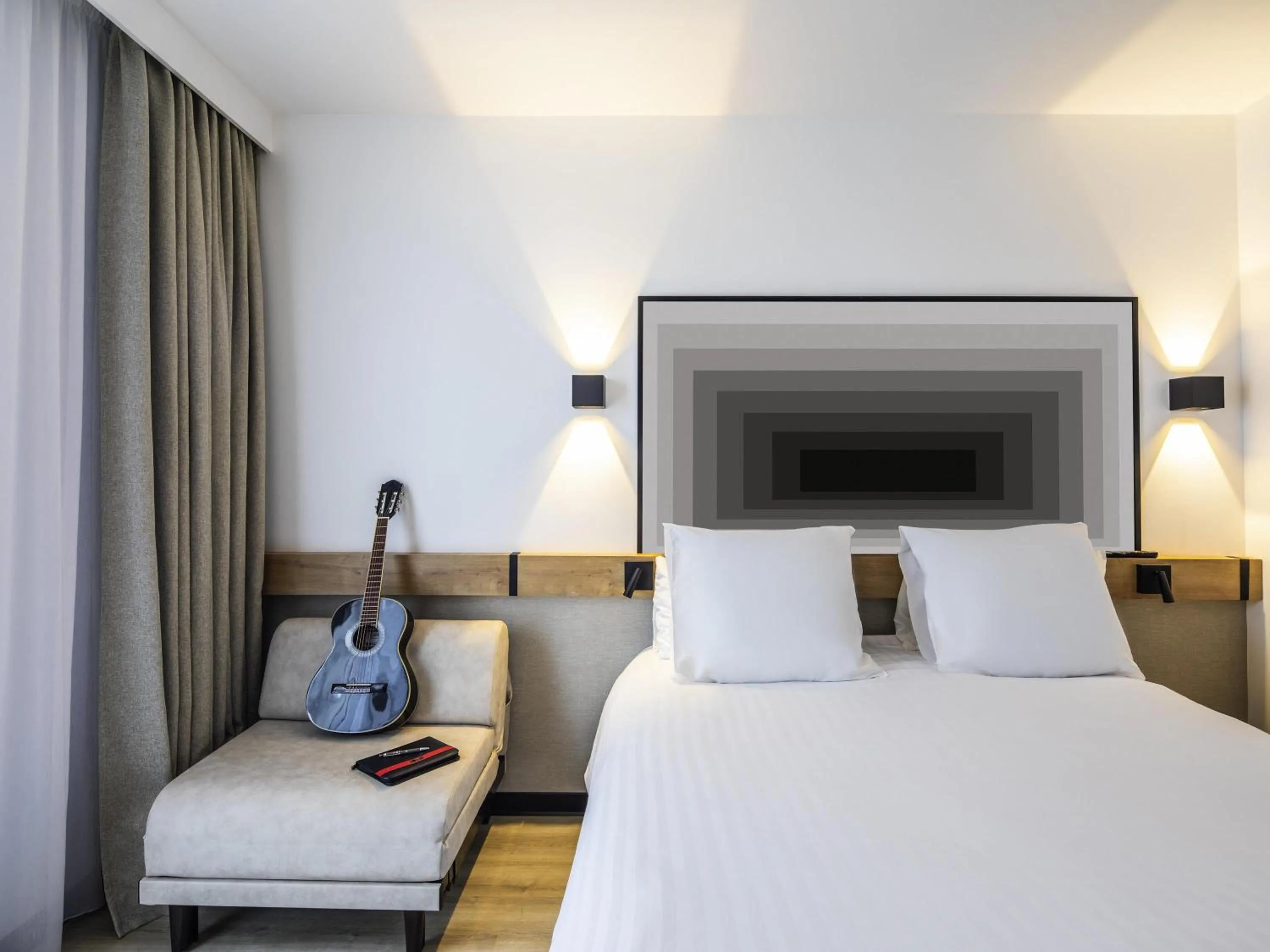 Bedroom, Bed in ibis Brest Centre