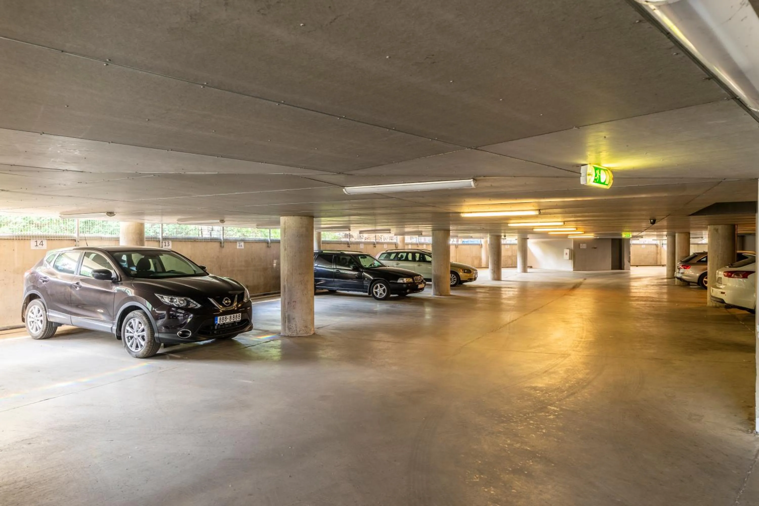 Parking in Rixwell Elefant Hotel