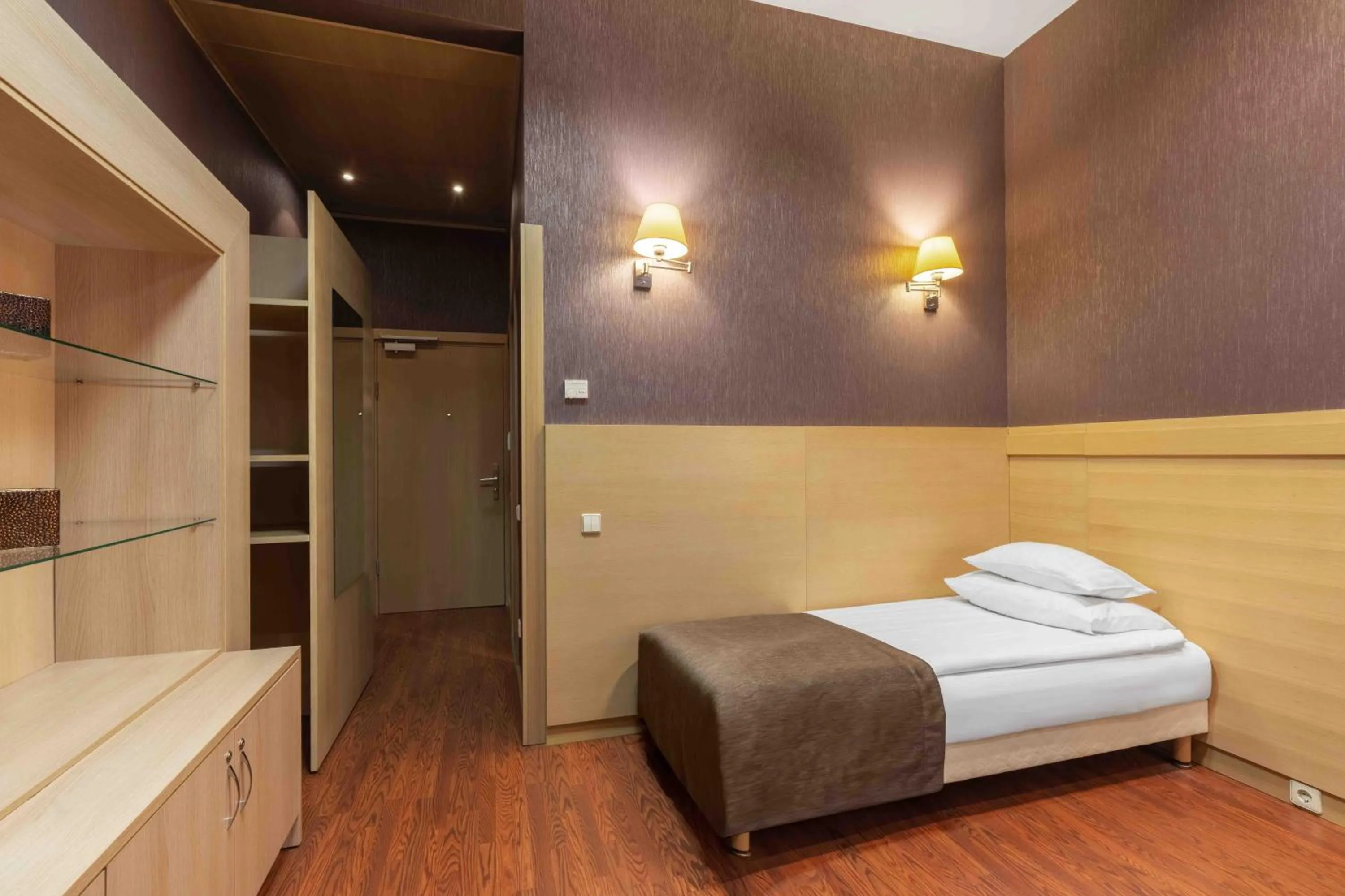 Bed in Rixwell Elefant Hotel