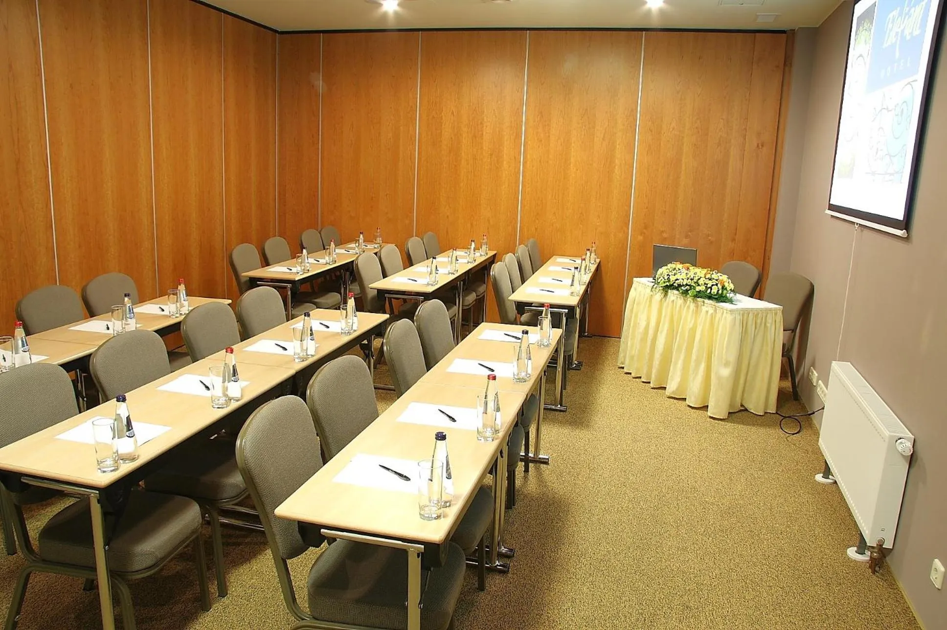 Business facilities in Rixwell Elefant Hotel