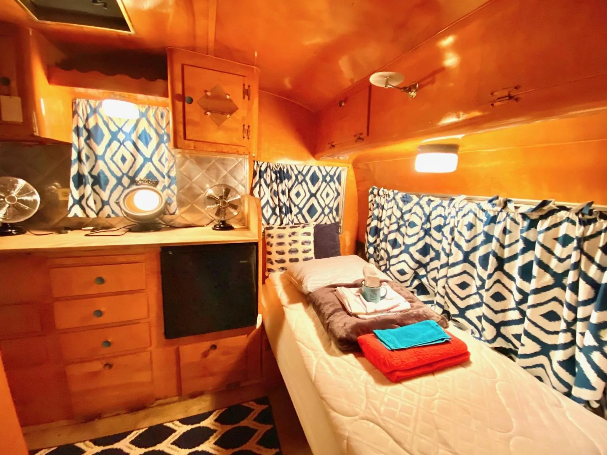 Bedroom, Bed in Lone Star Glamp Inn