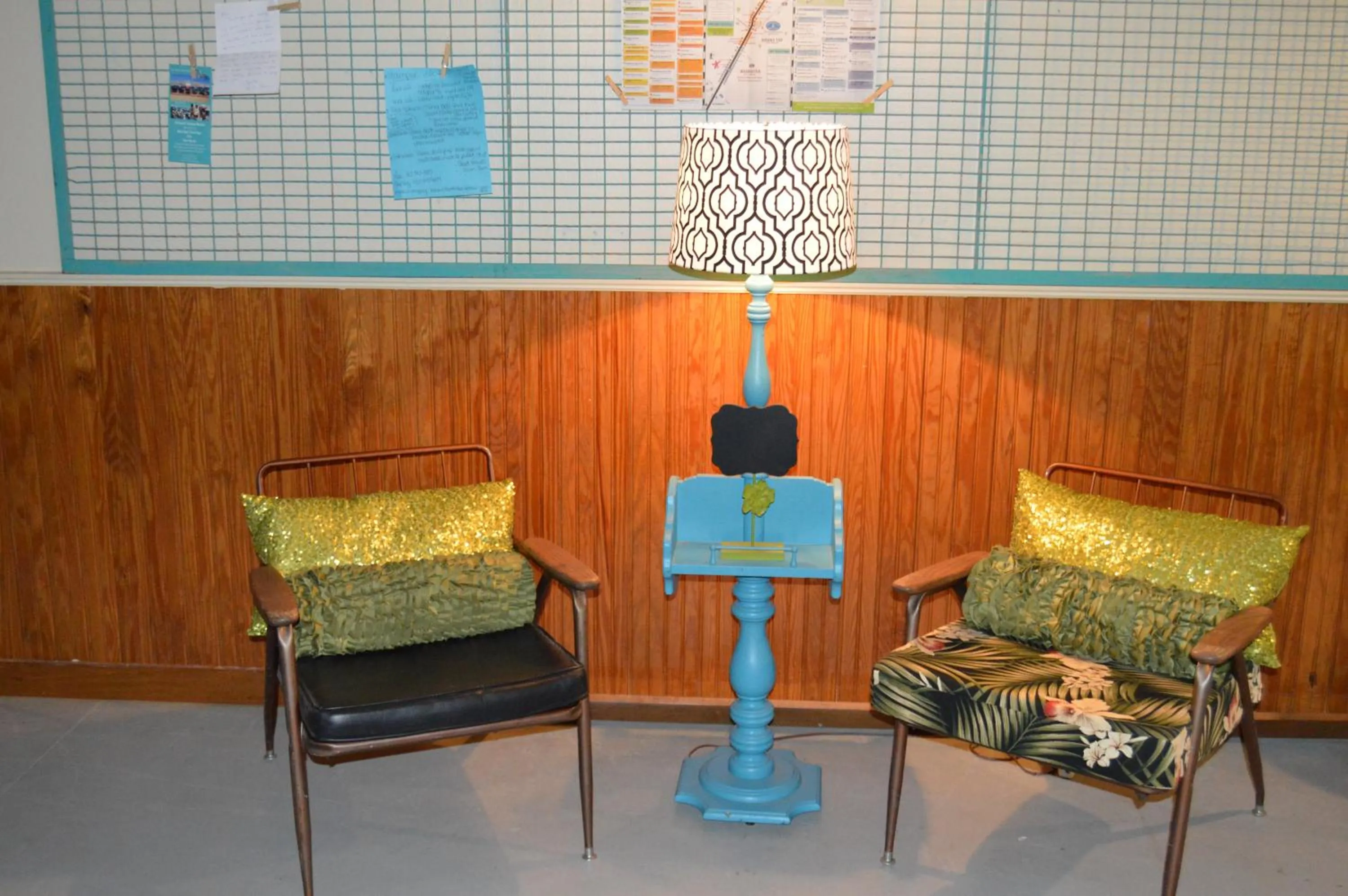 Seating area in Lone Star Glamp Inn