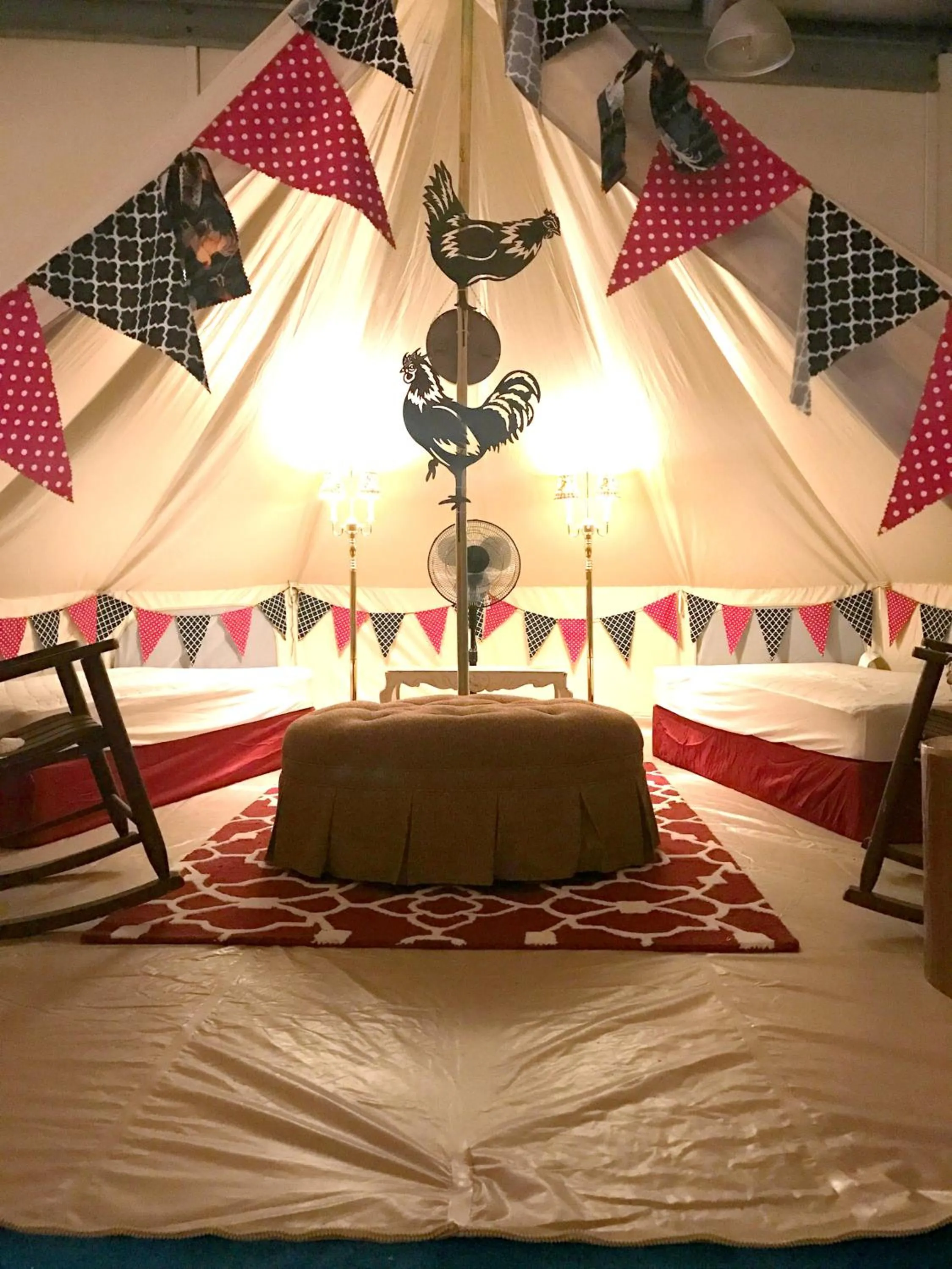 Bedroom, Bed in Lone Star Glamp Inn