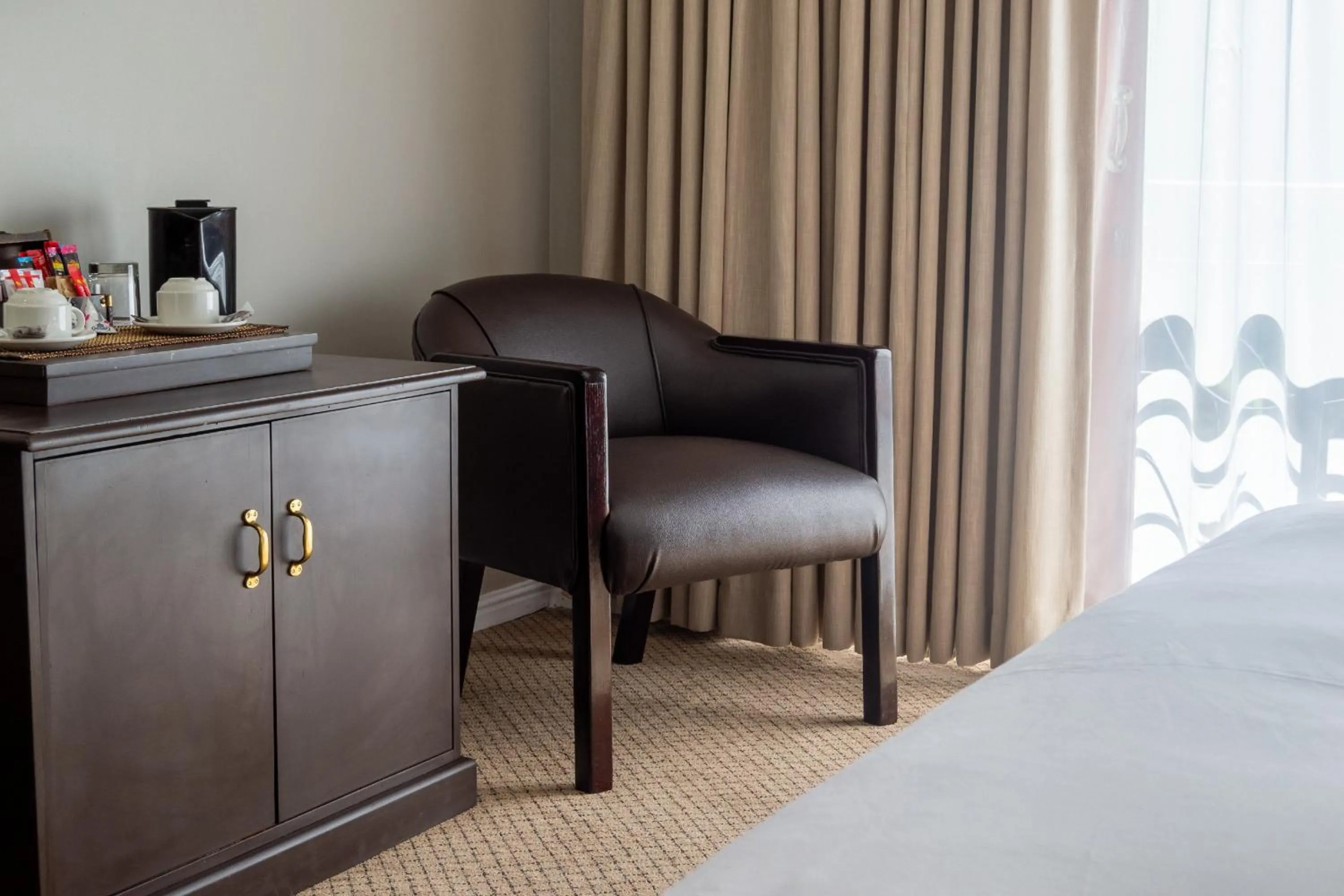 Seating area, Bed in Ruslamere Hotel and Conference Centre