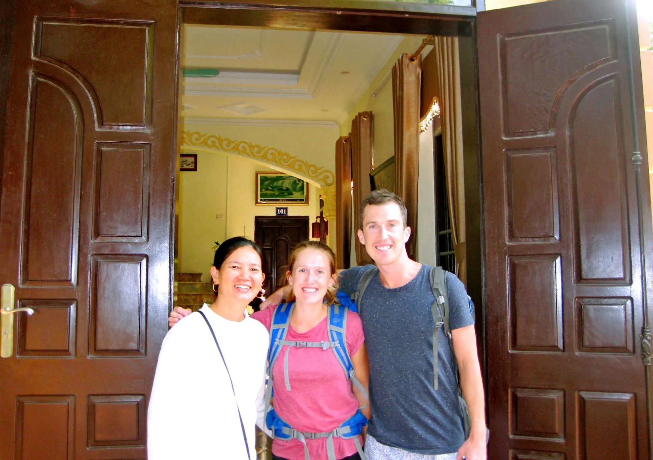 group of guests in Lys Homestay