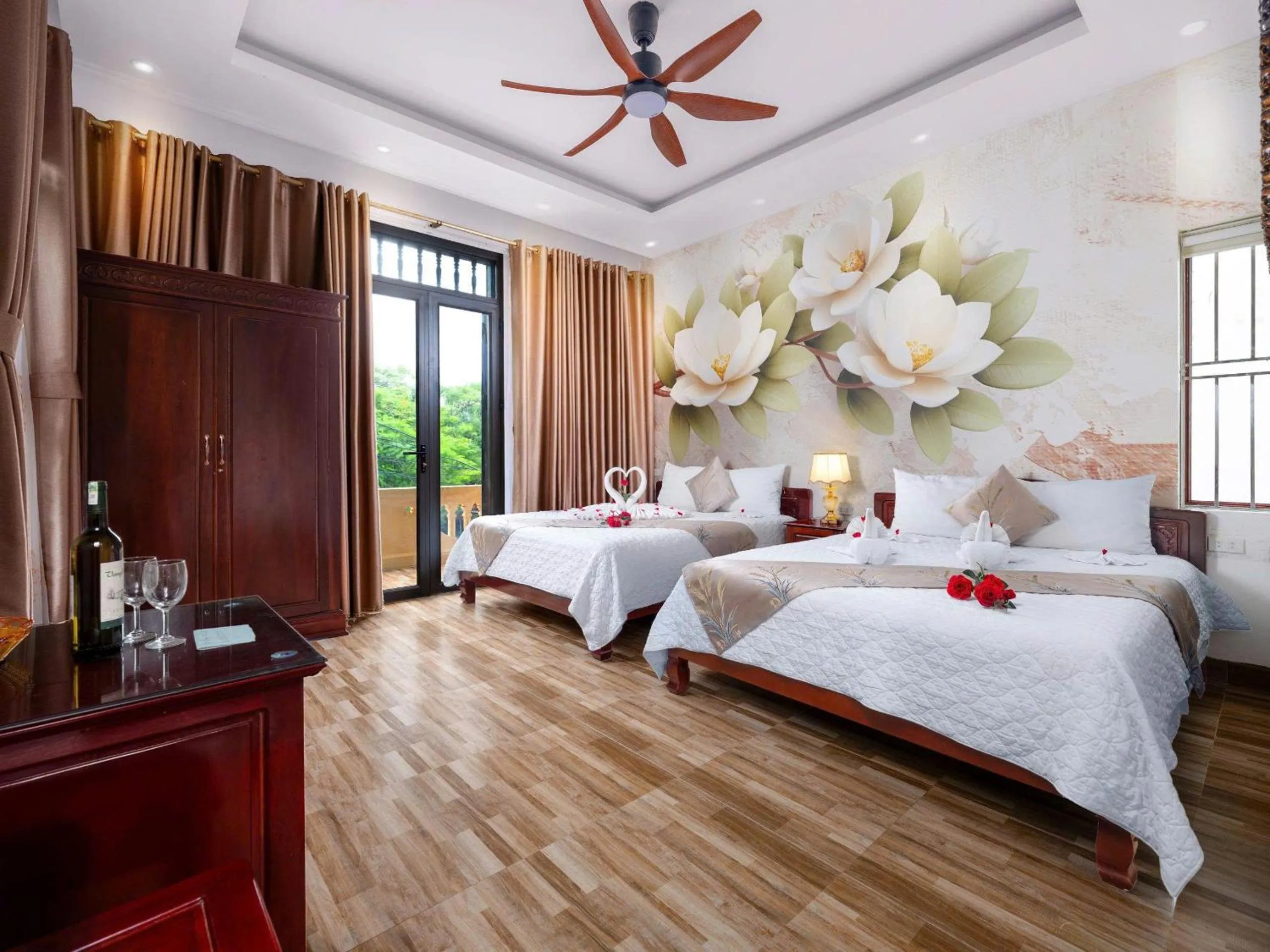 Photo of the whole room, Bed in Lys Homestay