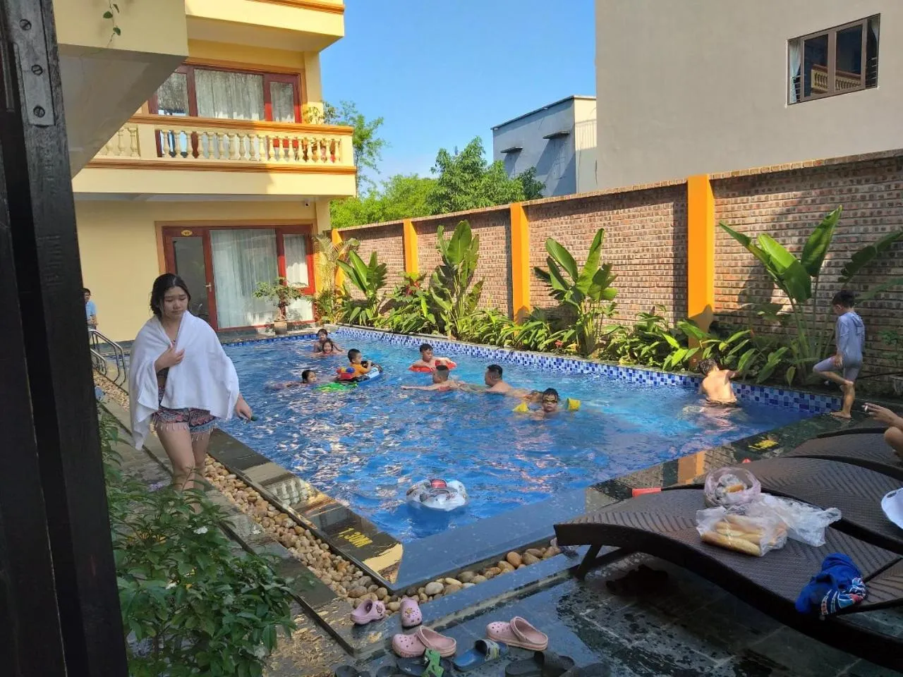 Pool view in Lys Homestay