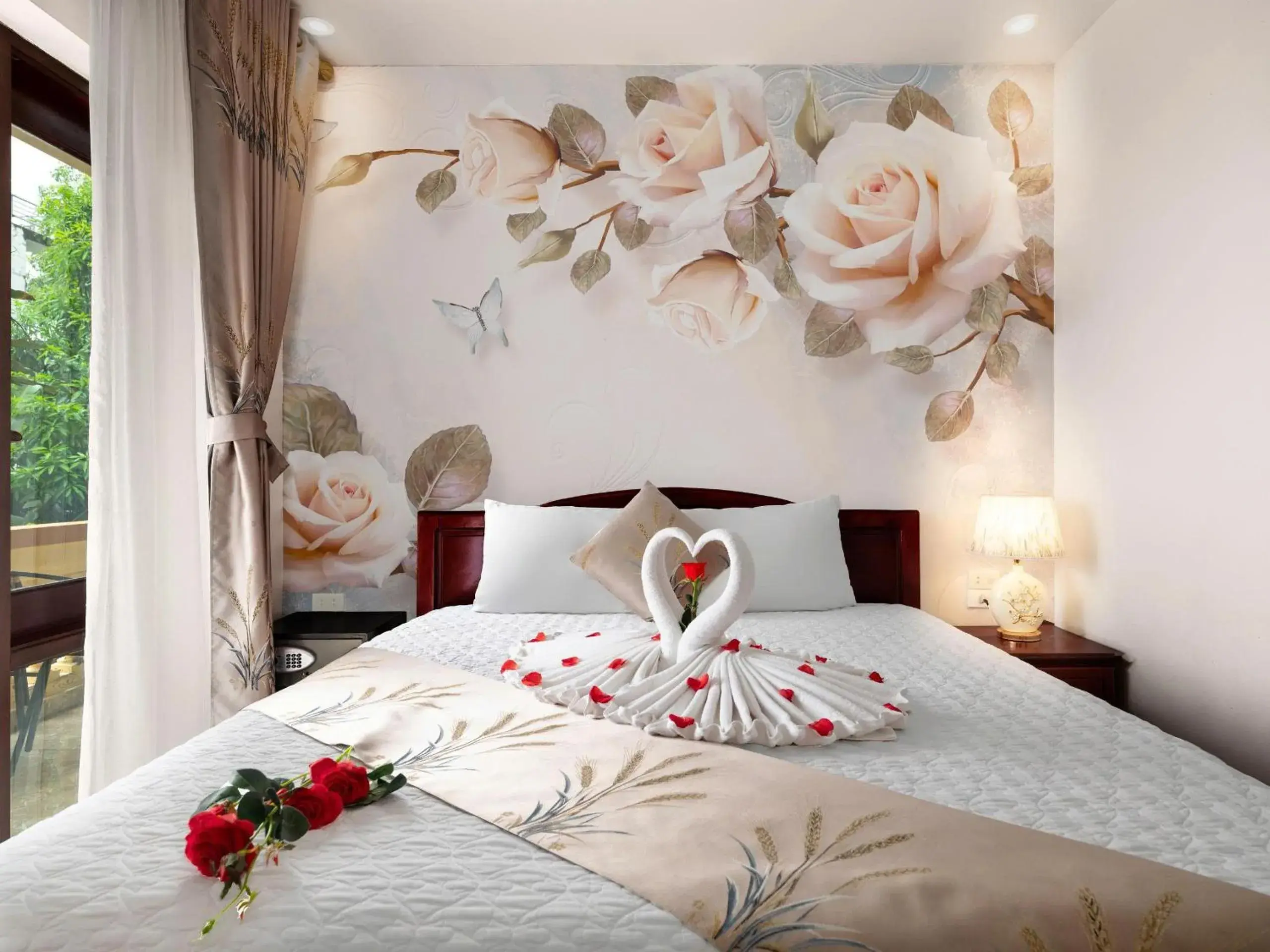 Double Room with Balcony in Lys Homestay Double Room with Balcony in Lys Homestay