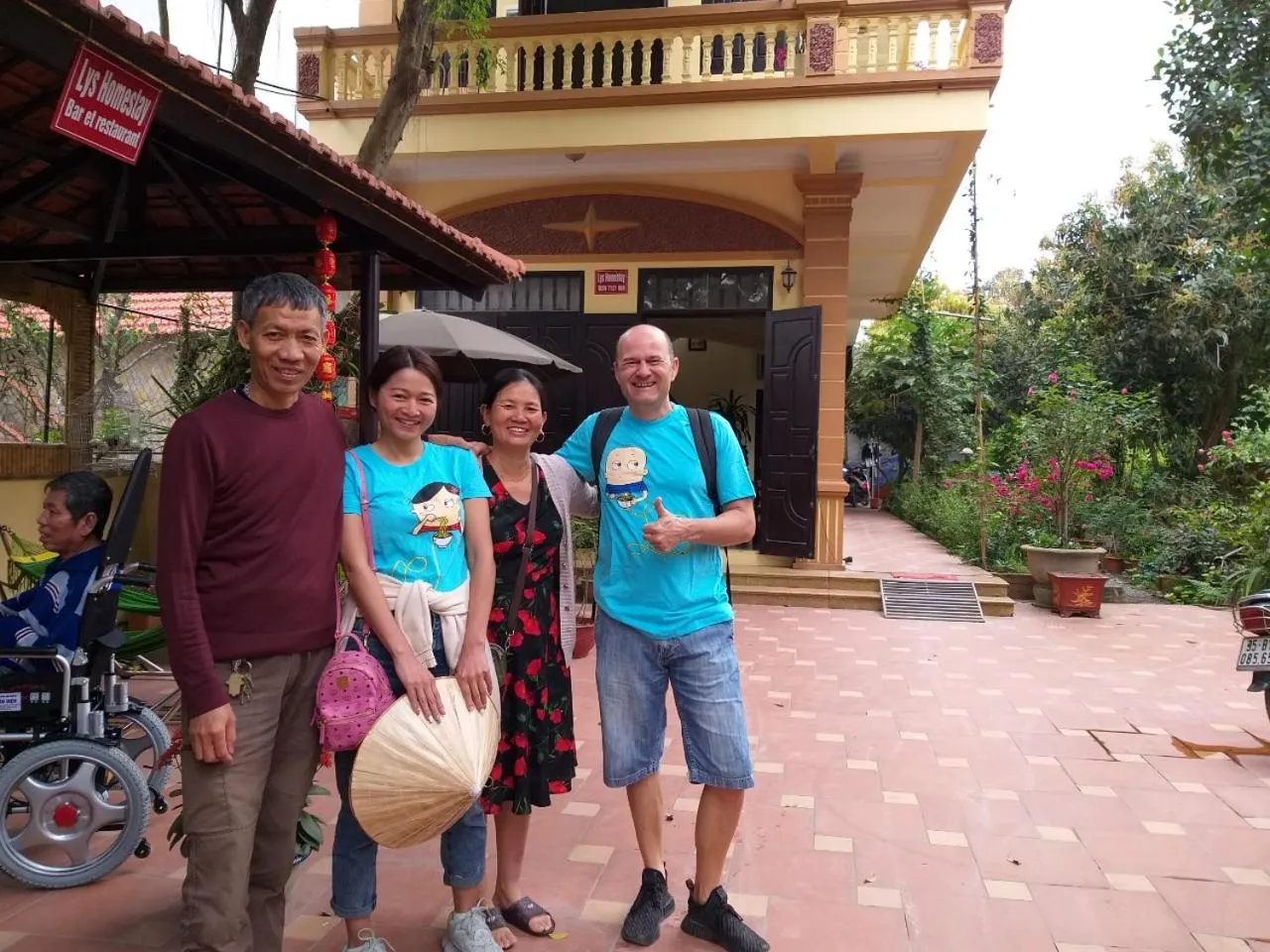 group of guests in Lys Homestay