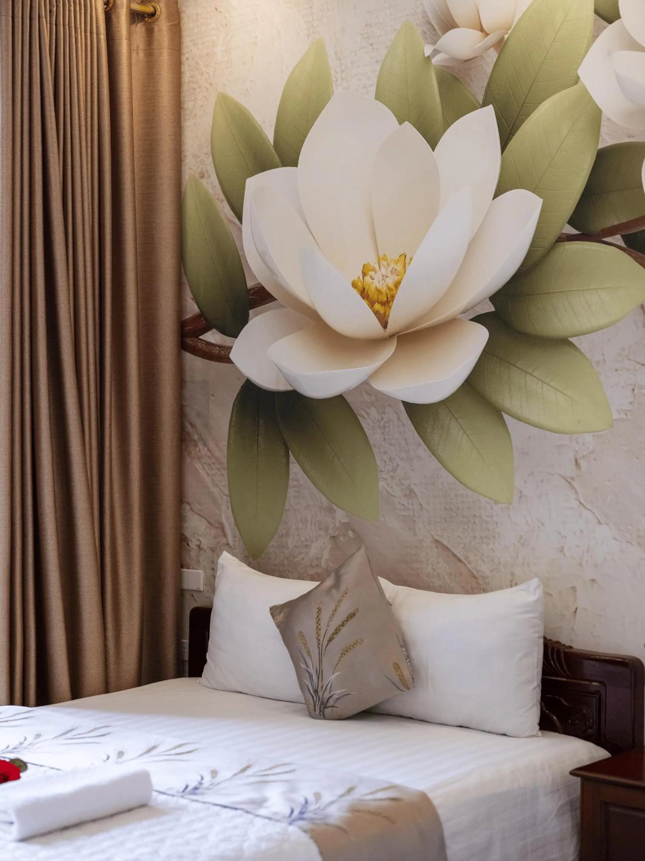 Decorative detail, Bed in Lys Homestay