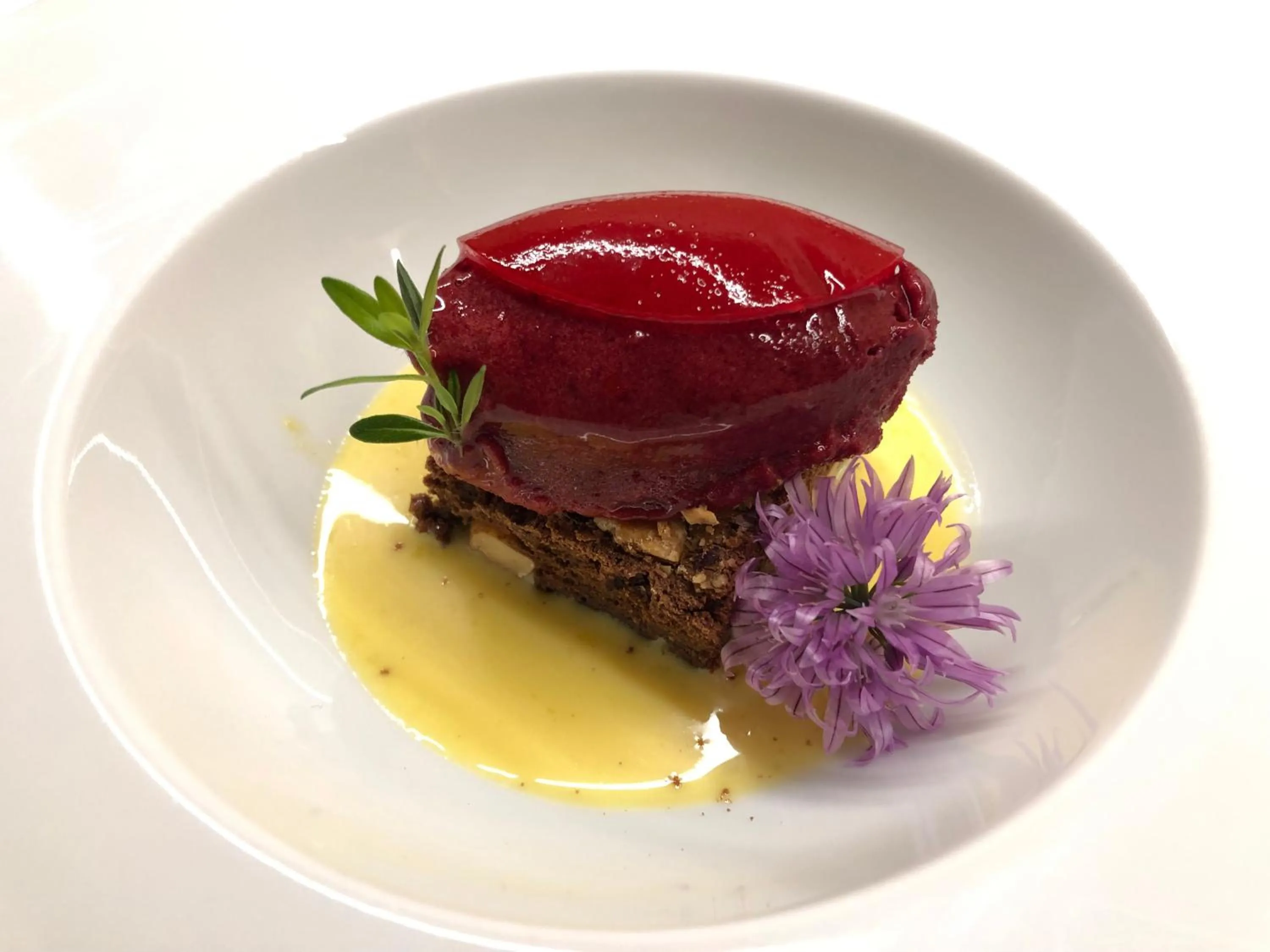 Restaurant/places to eat in Hotel Du Lac