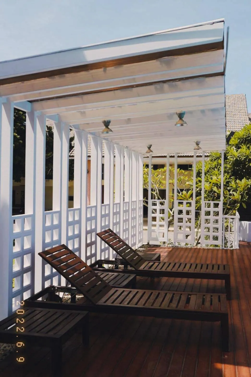 Swimming pool in Bangsaphan Resort