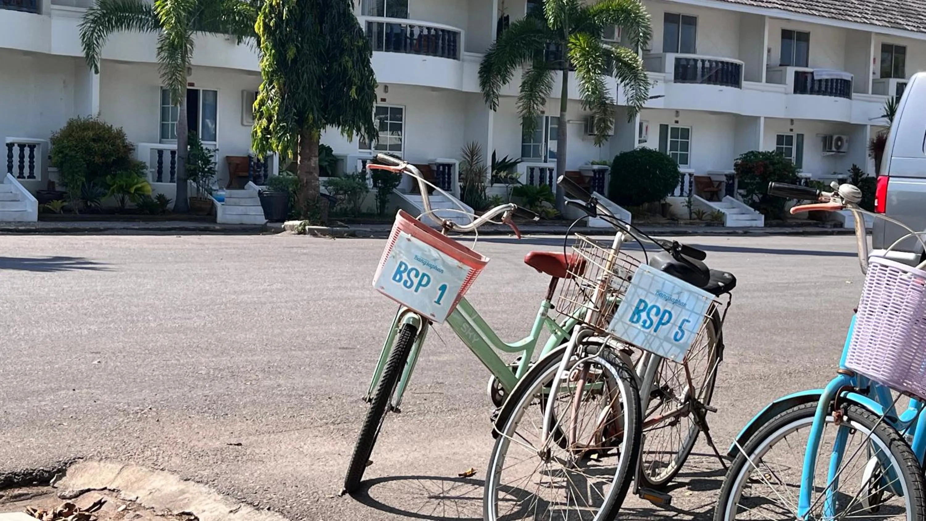 Cycling in Bangsaphan Resort