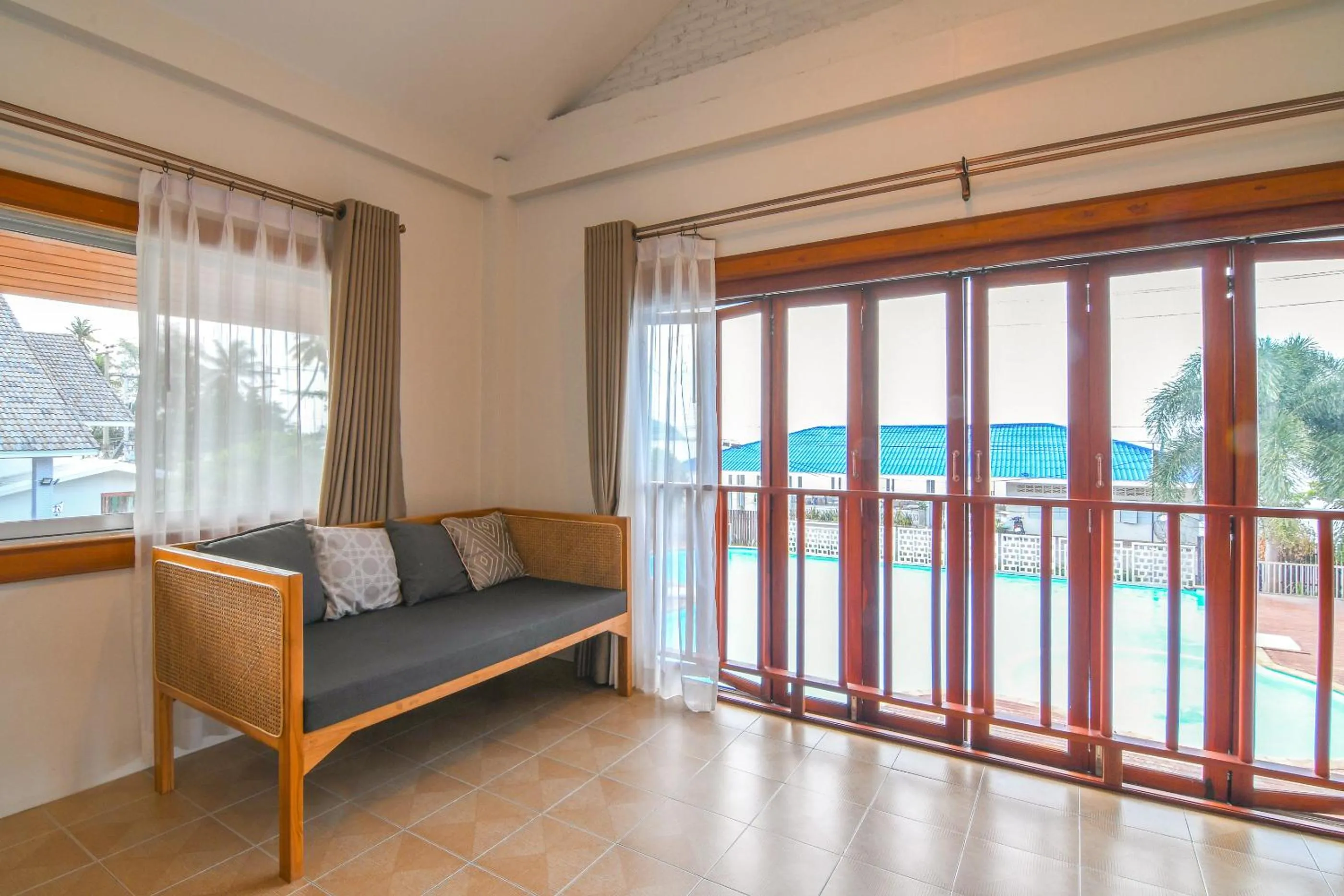 Seating area in Bangsaphan Resort