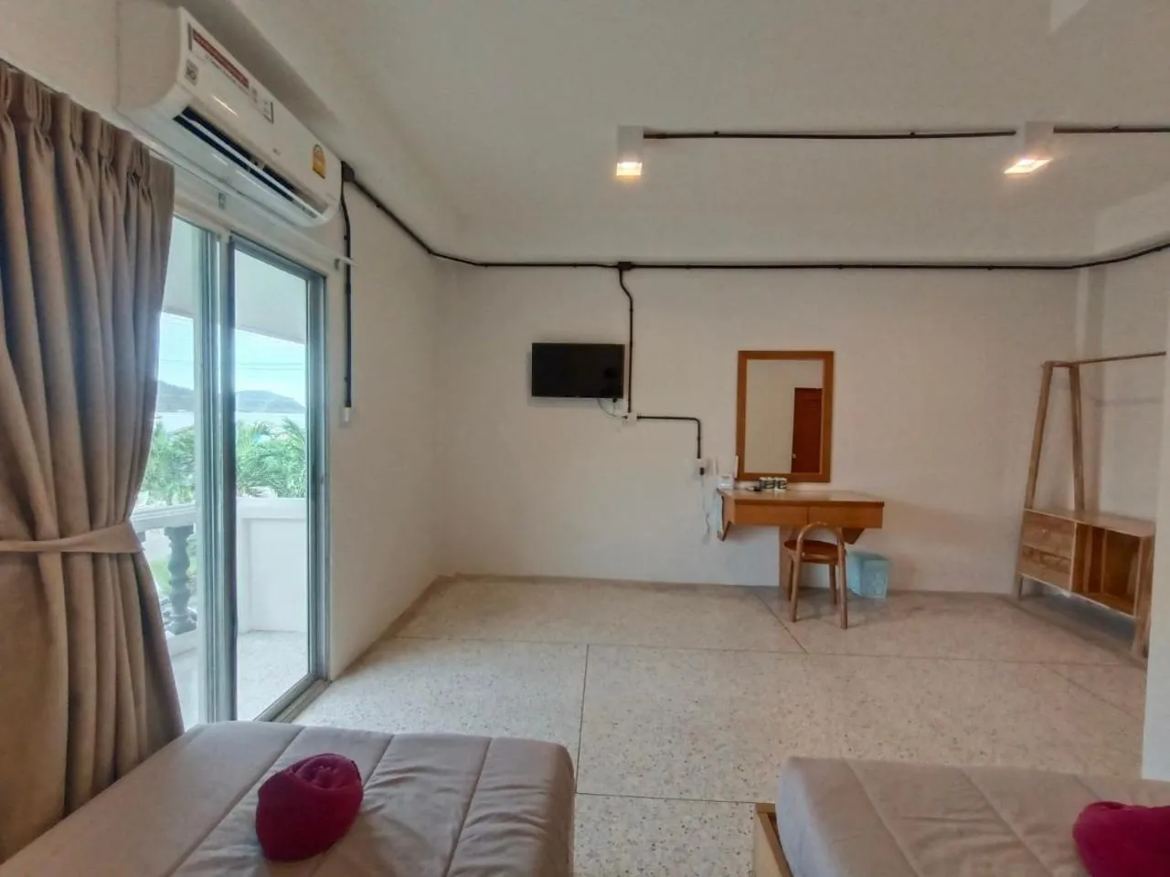 Coffee/tea facilities in Bangsaphan Resort