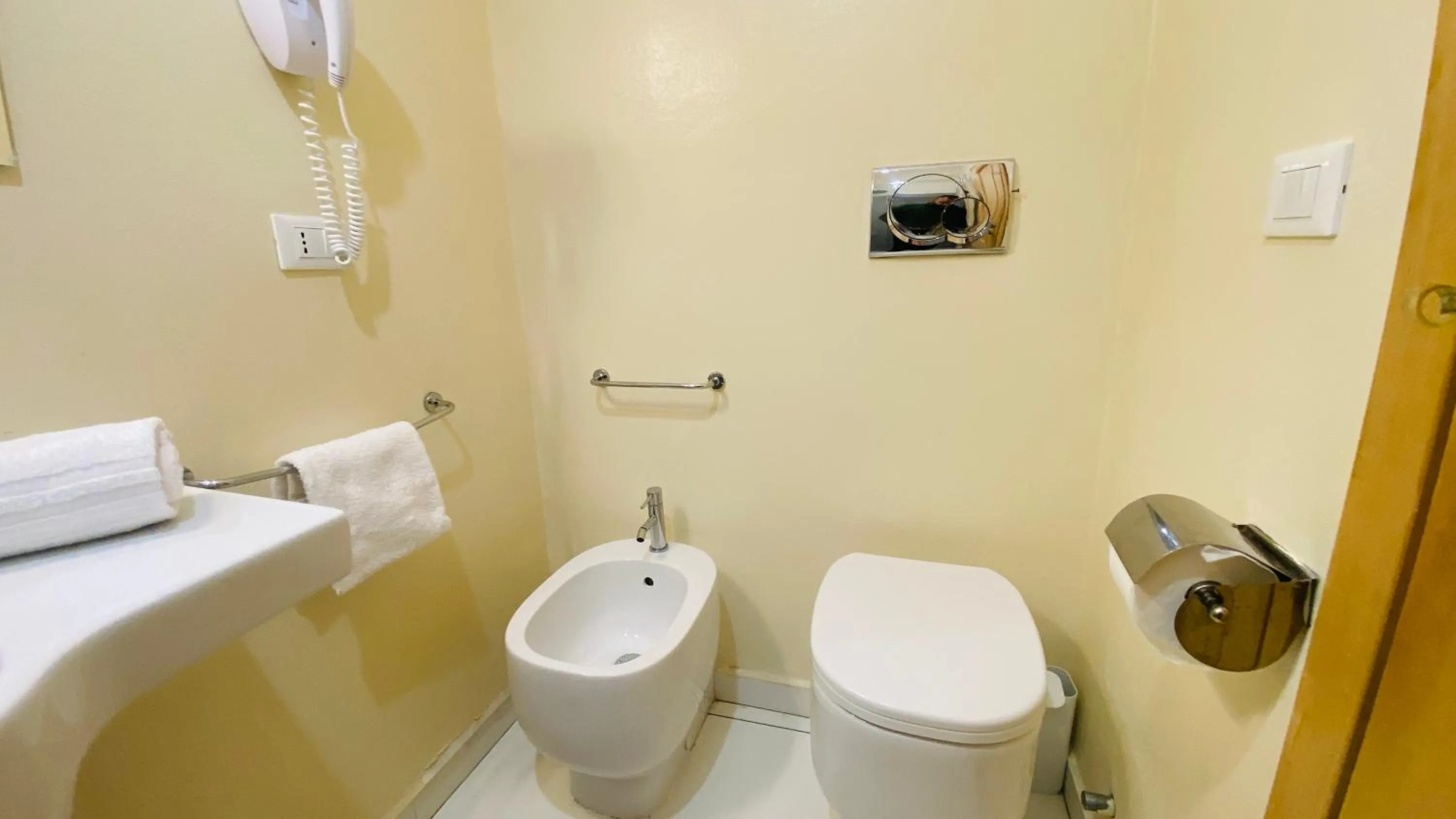 Toilet in I Dormienti