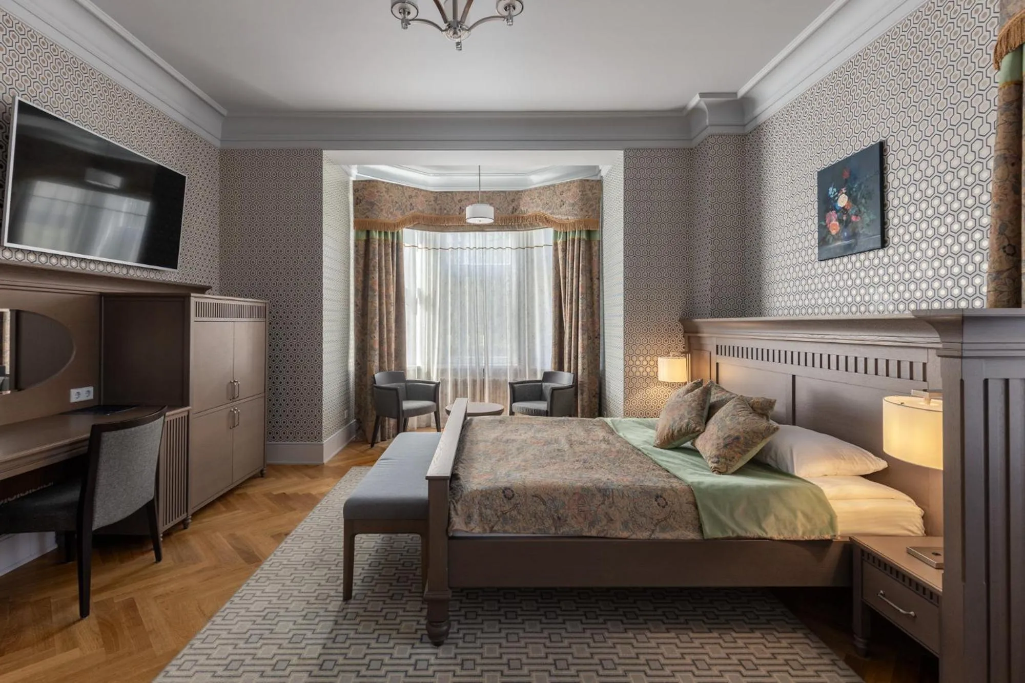 Bed in Roze Boutique Hotel