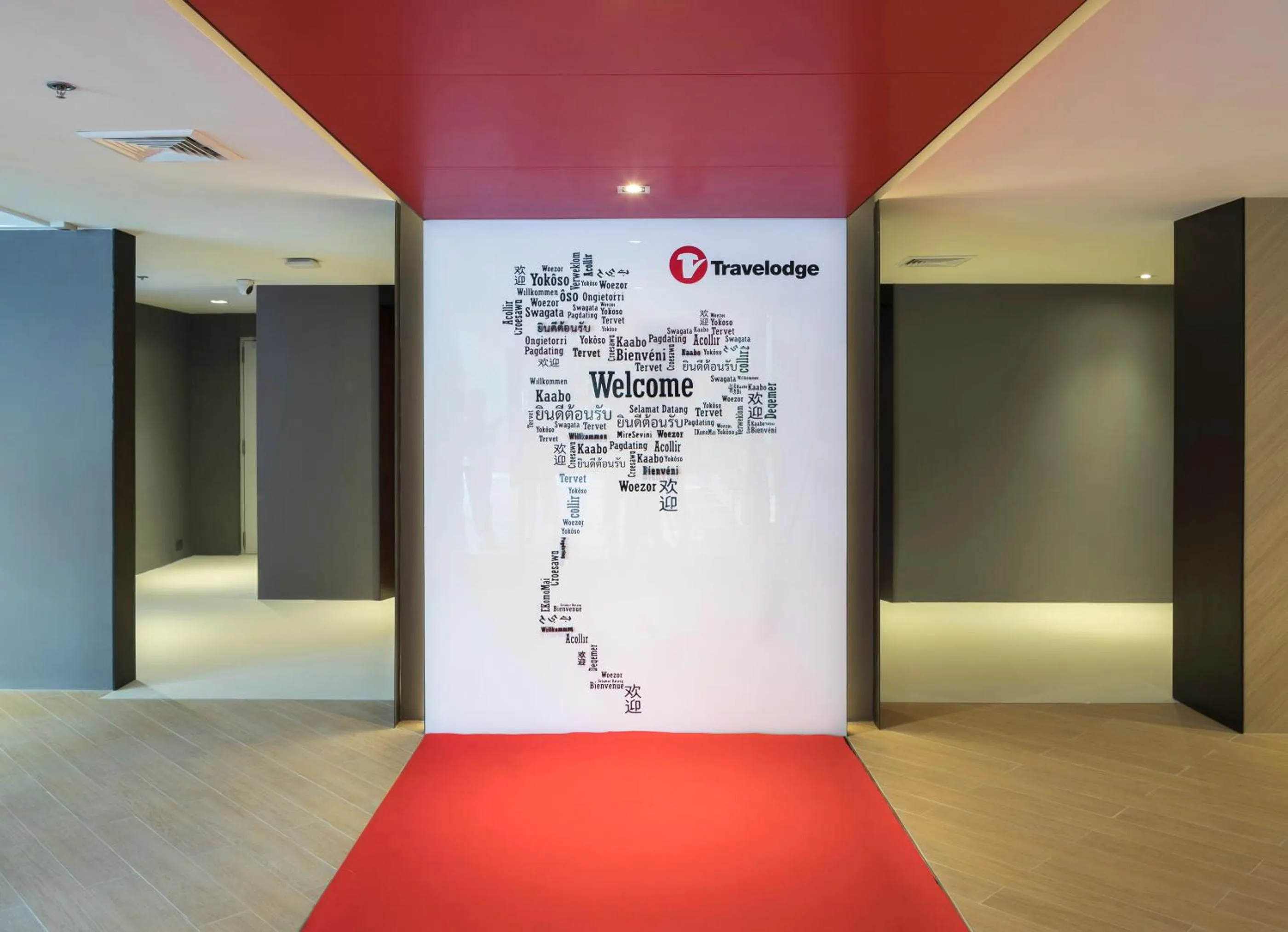 Logo/Certificate/Sign in Travelodge Sukhumvit 11