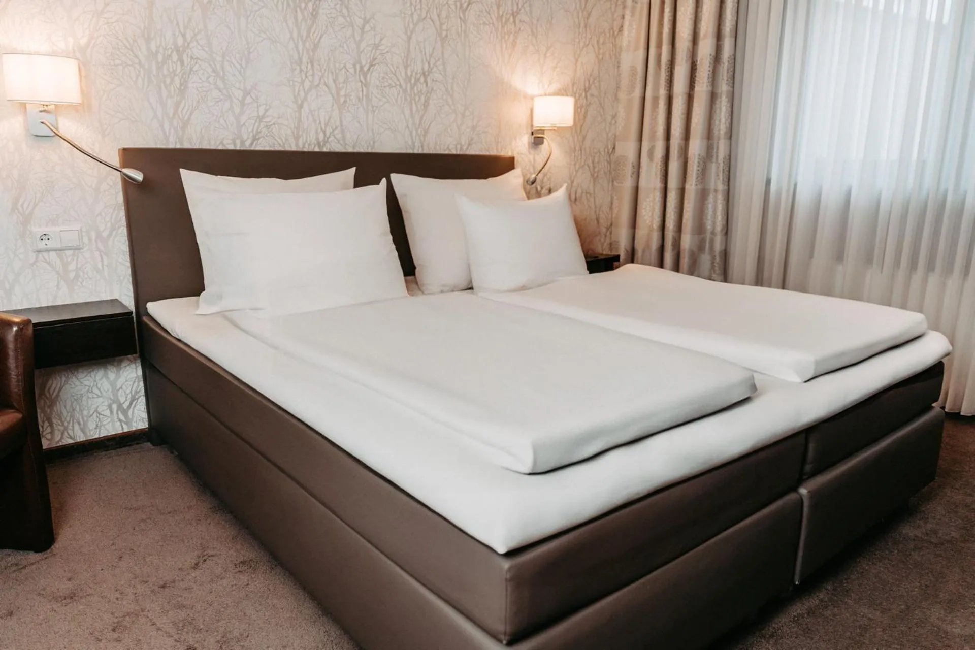 Bedroom, Bed in Hotel Lellmann