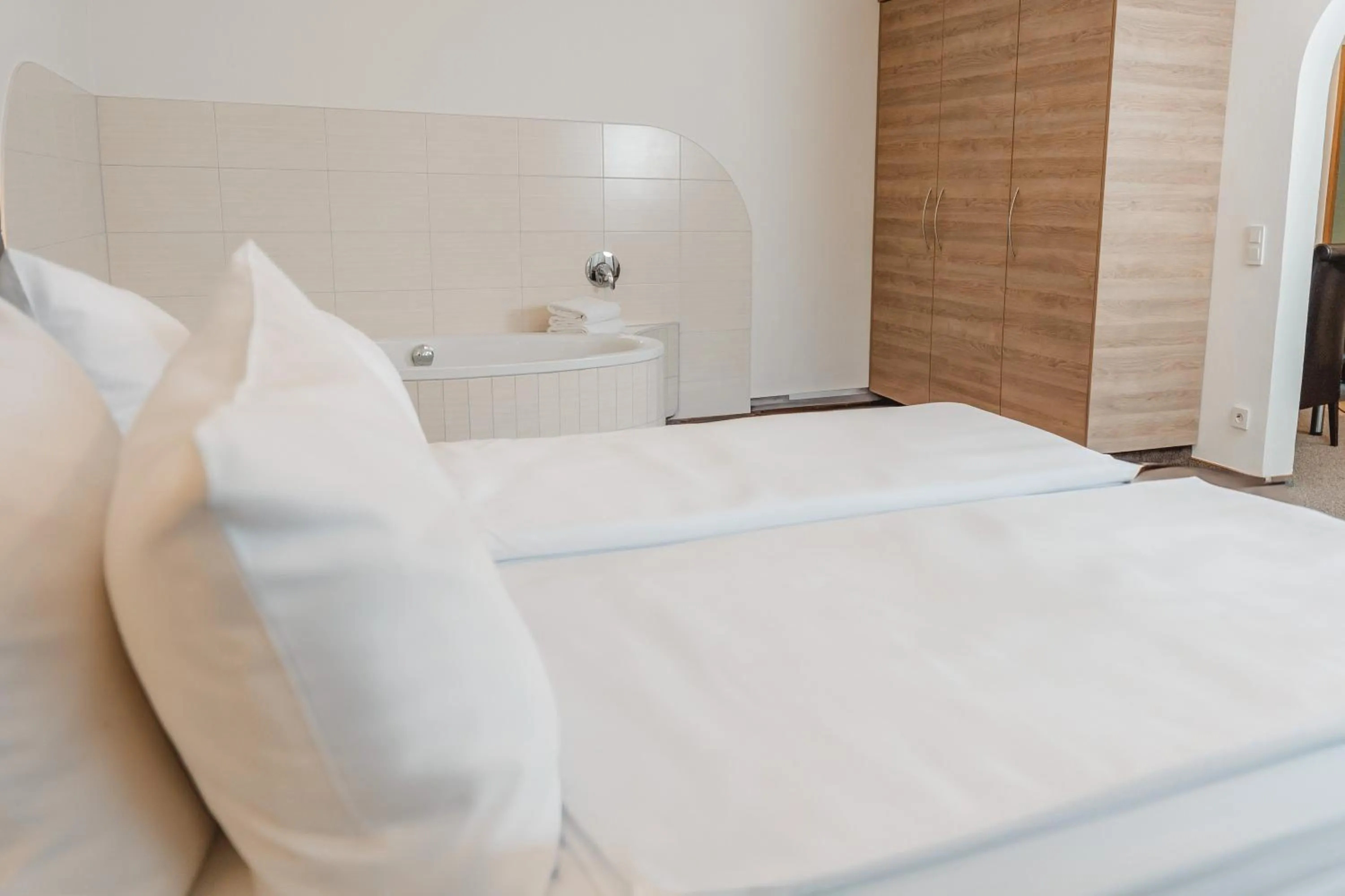 Bed in Hotel Lellmann