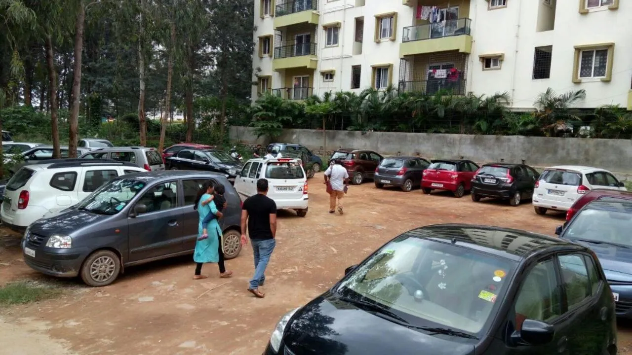 On site in Hotel Royal Inn - Electronic City