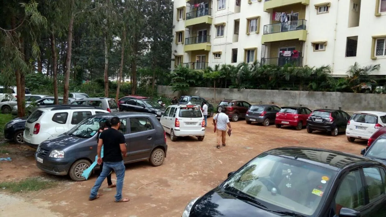 On site in Hotel Royal Inn - Electronic City