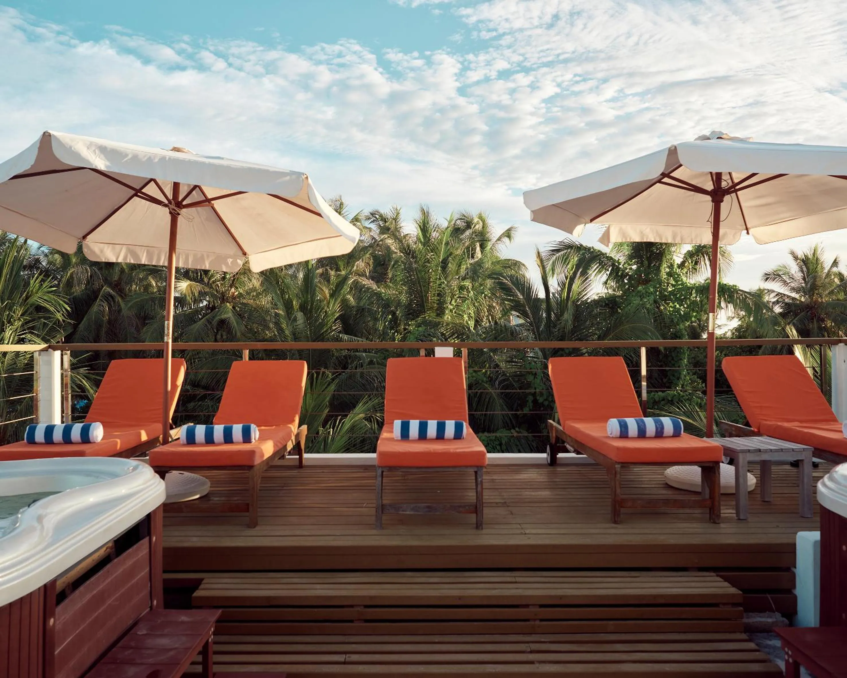 sunbed in Bliss Dhigurah