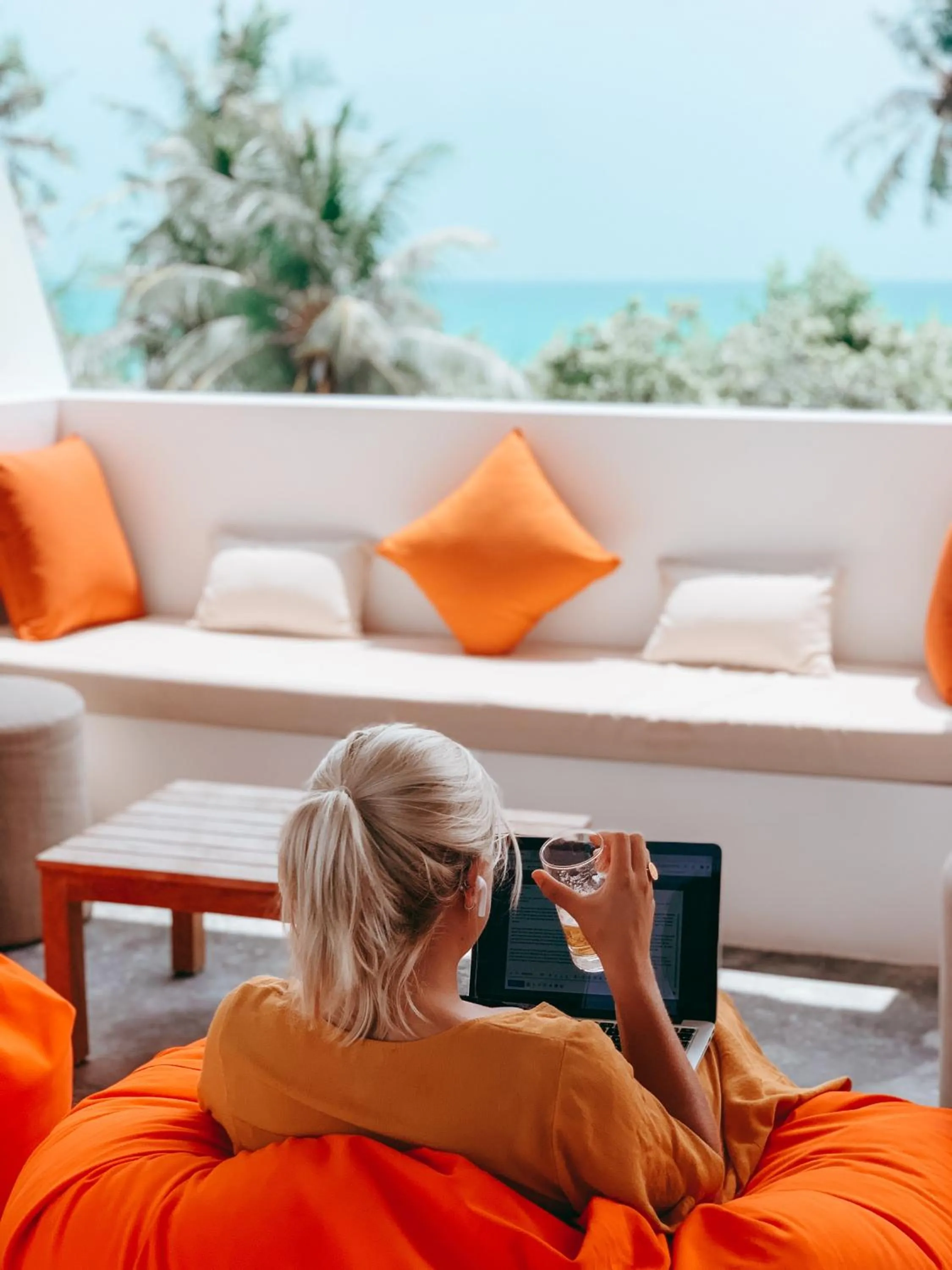 People in Bliss Dhigurah