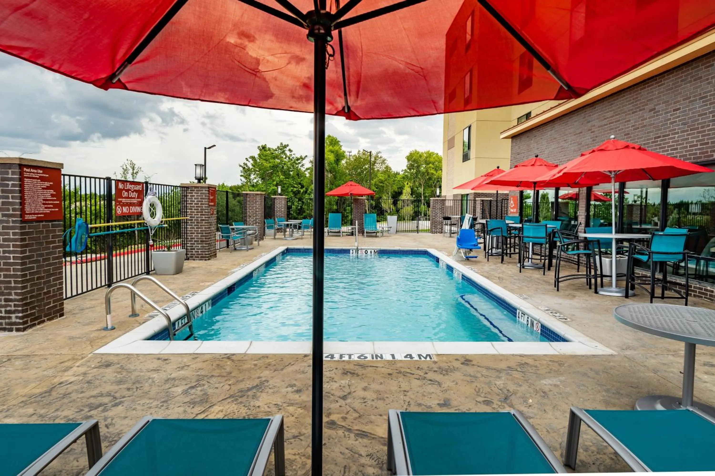 Swimming pool in TownePlace Suites by Marriott Dallas Mesquite