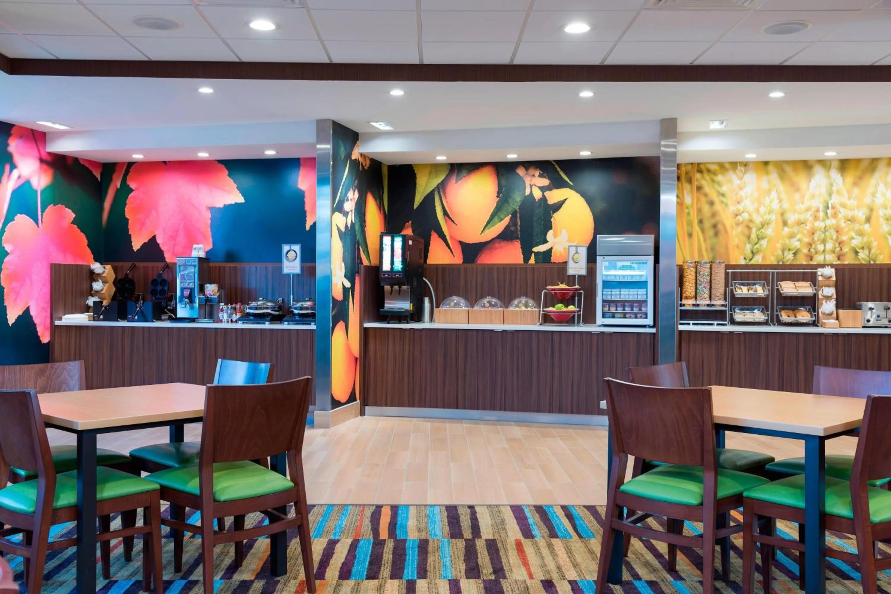 Breakfast in Fairfield Inn & Suites by Marriott West Monroe