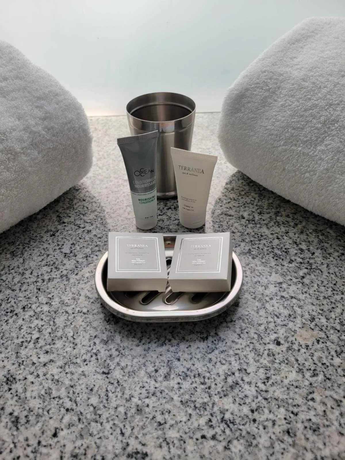 Toilet in 3B Barranco by Katari Hoteles