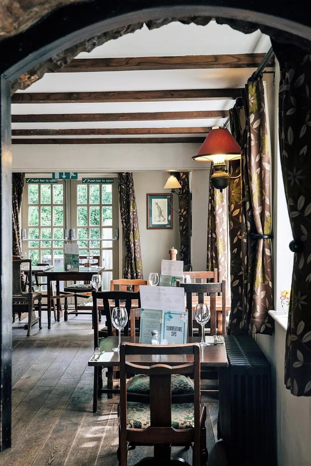 Meals in Rose And Crown