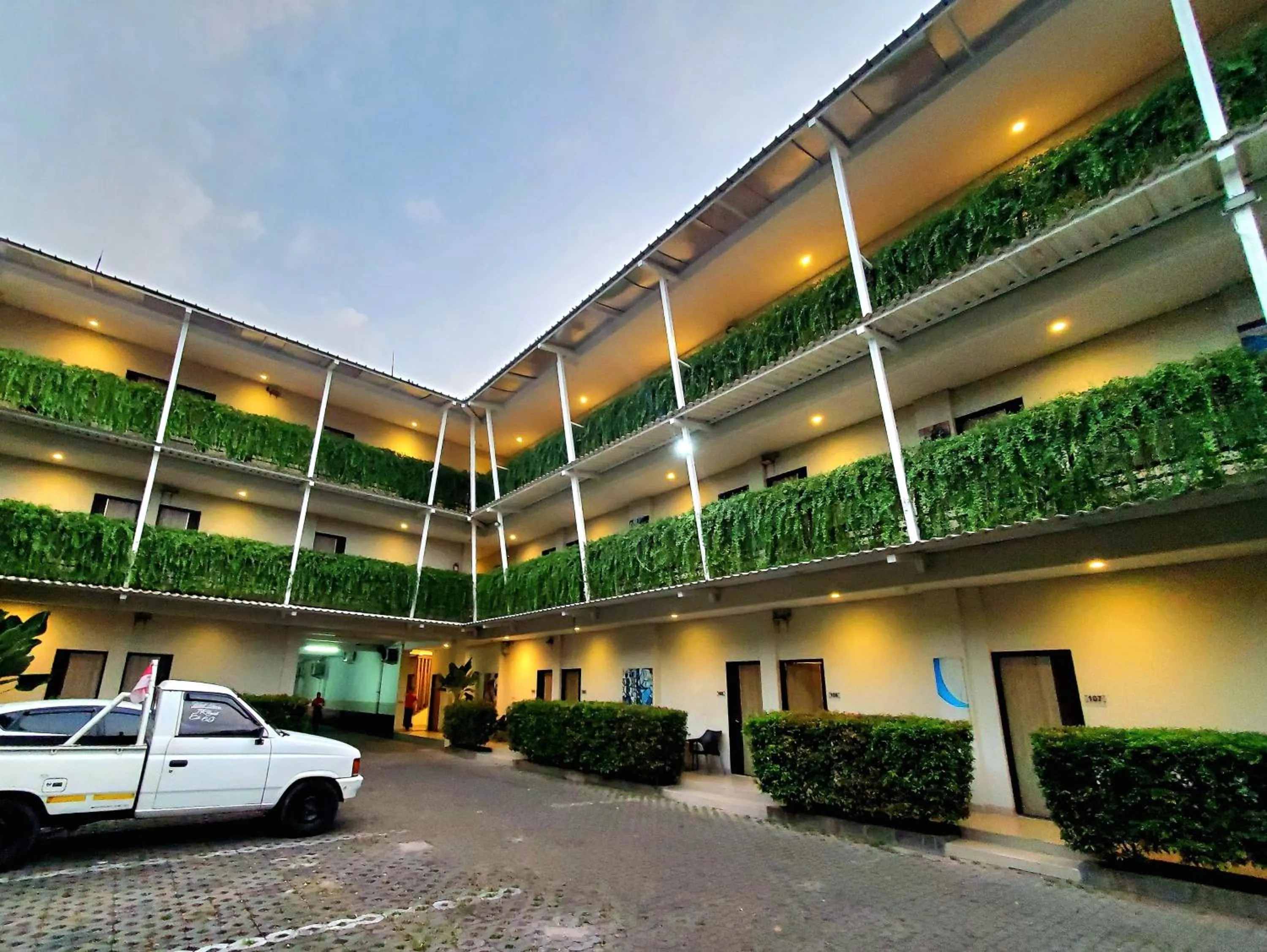 Hotel Sampurna Cirebon