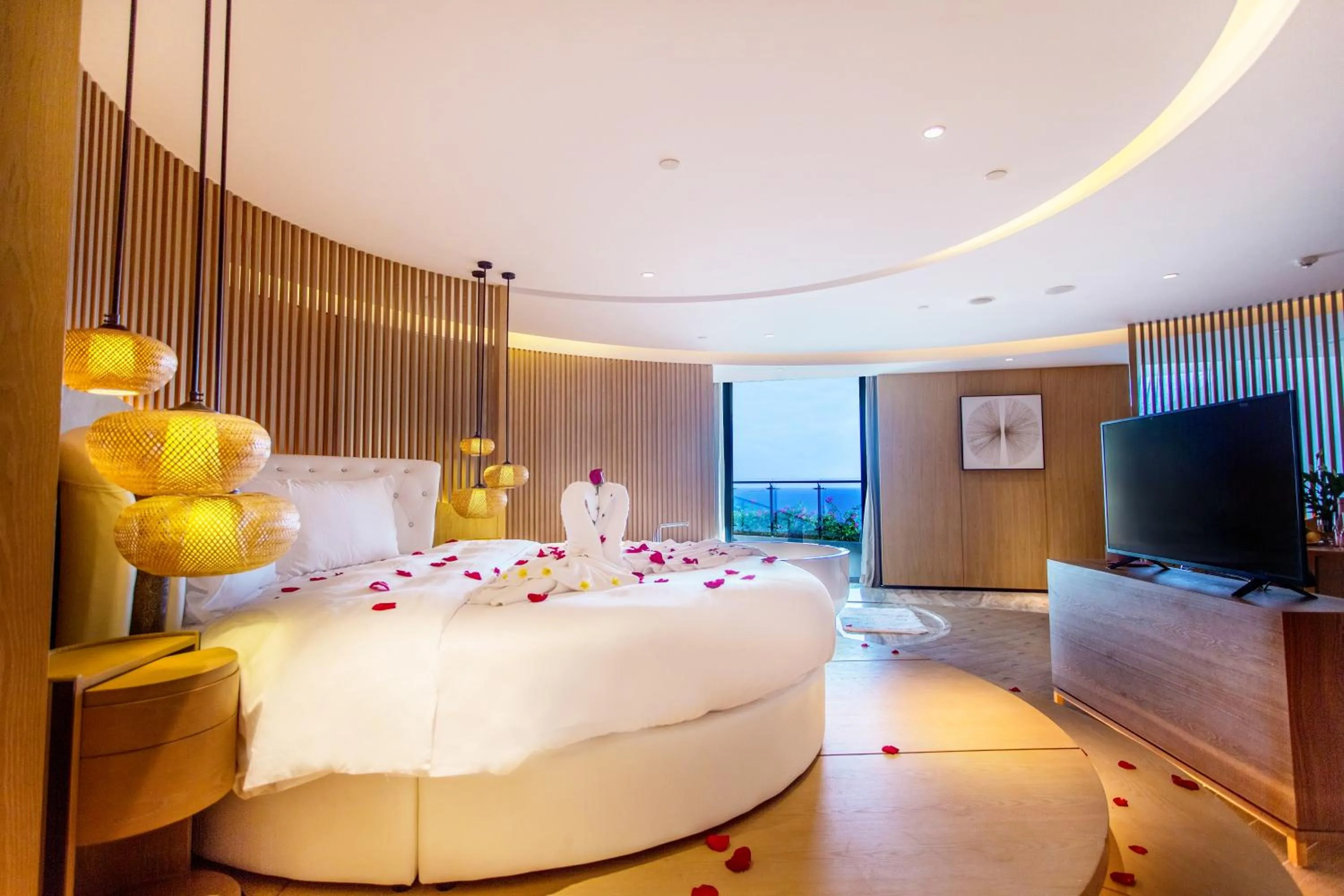 Photo of the whole room, Bed in Sanya Conifer Resort