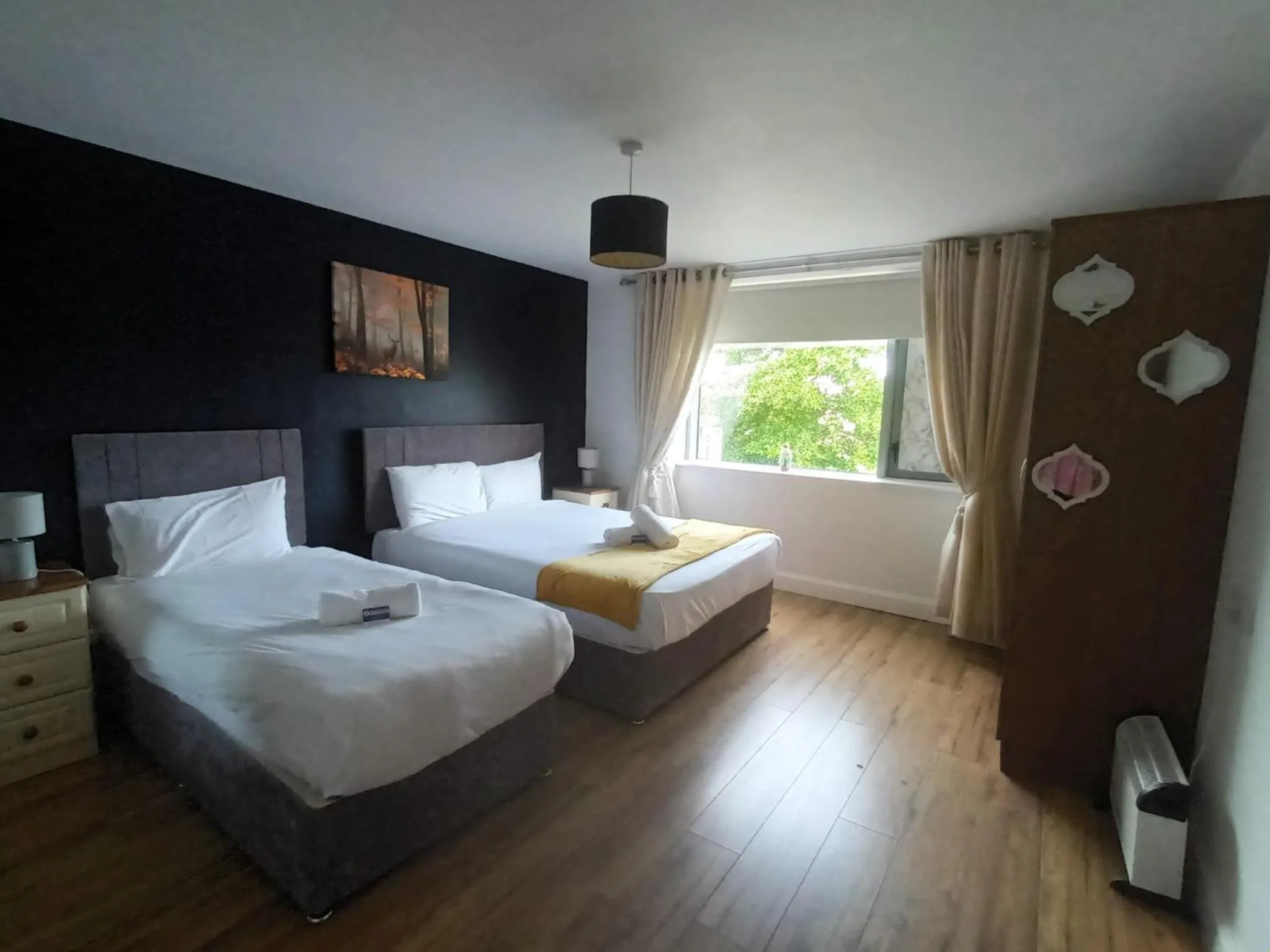 Bedroom, Bed in Wild Atlantic Apartments Killarney