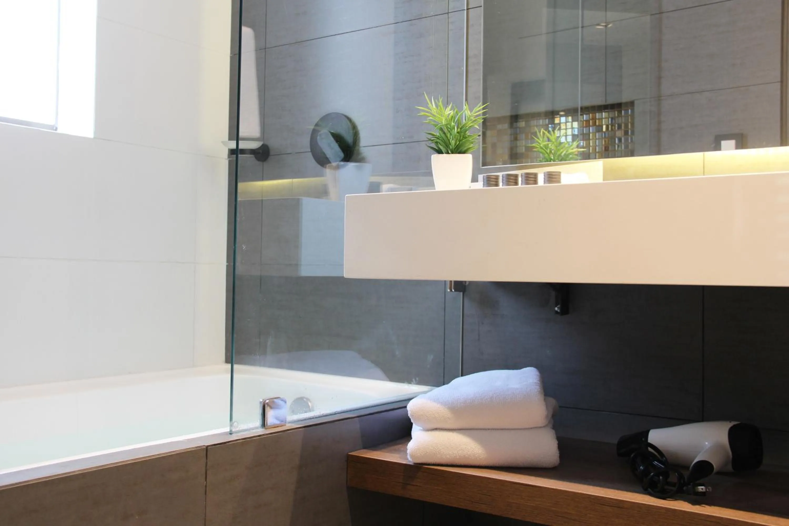 Shower in GHL Hotel Portón Medellín