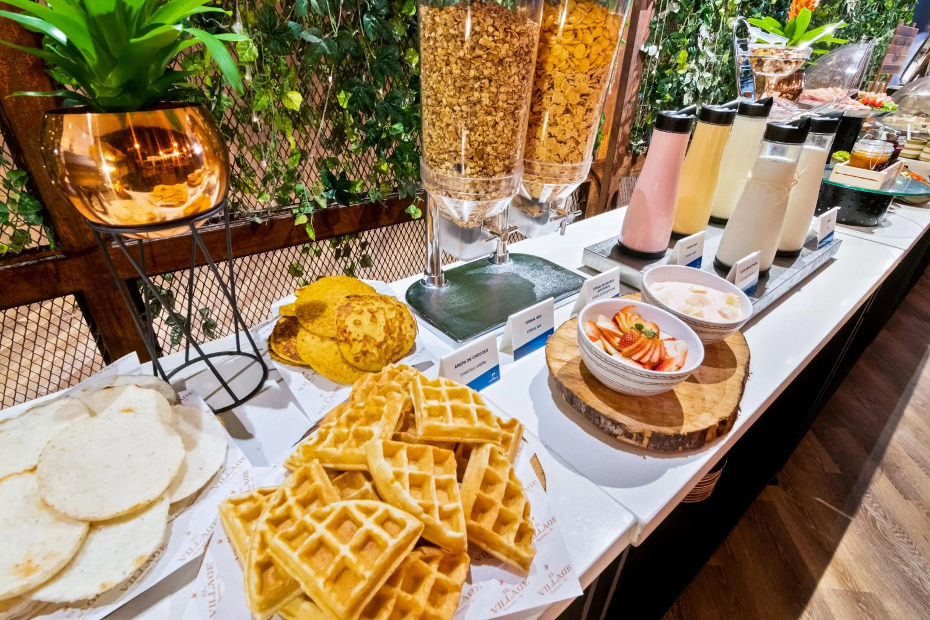 Food and drinks in GHL Hotel Portón Medellín