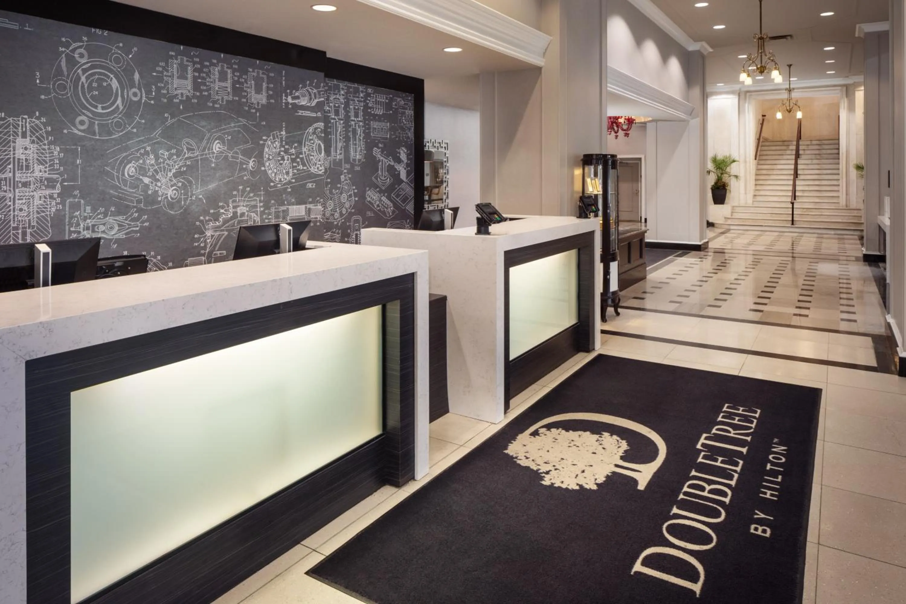 Lobby or reception in DoubleTree Suites by Hilton Hotel Detroit Downtown - Fort Shelby