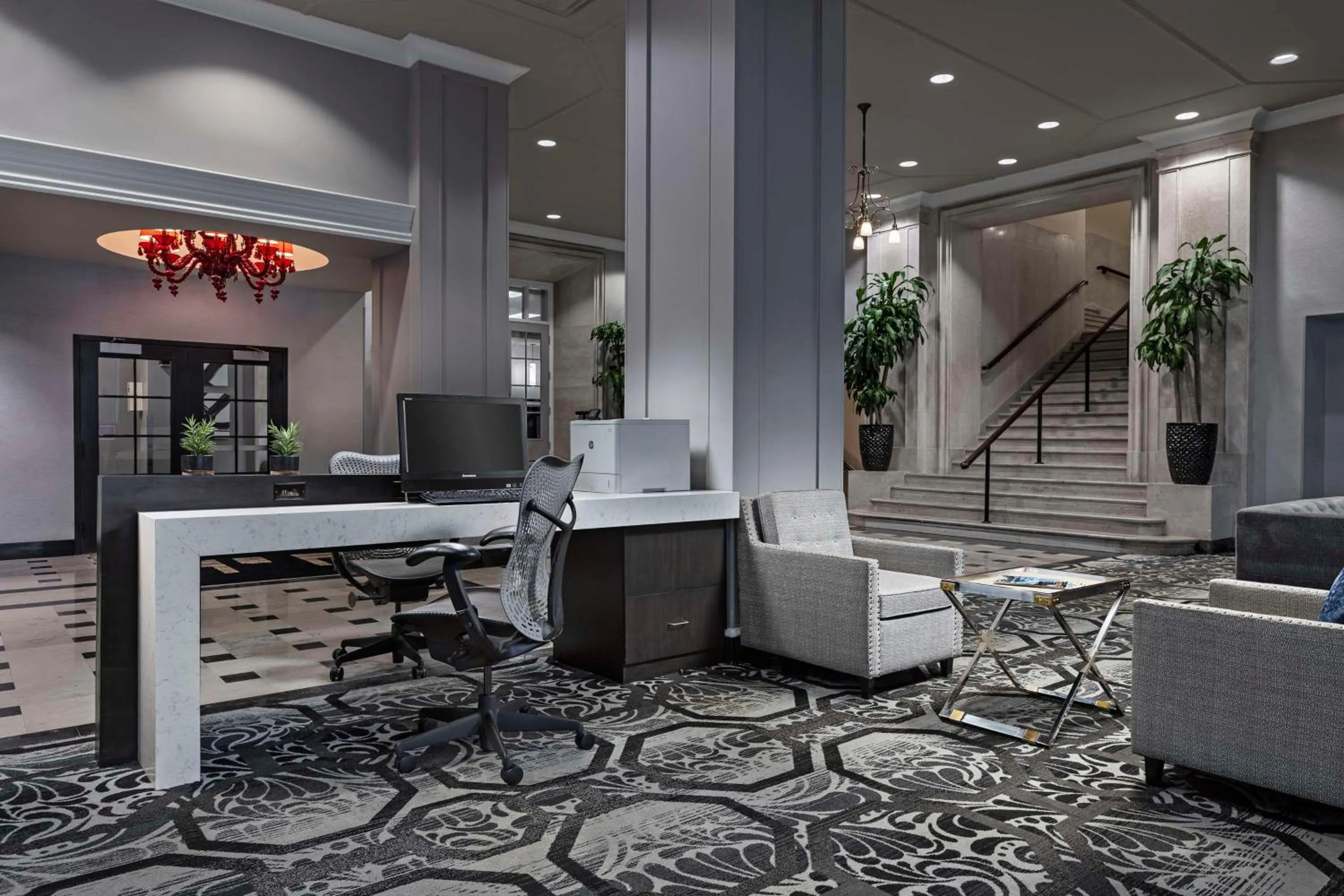 Lobby or reception in DoubleTree Suites by Hilton Hotel Detroit Downtown - Fort Shelby