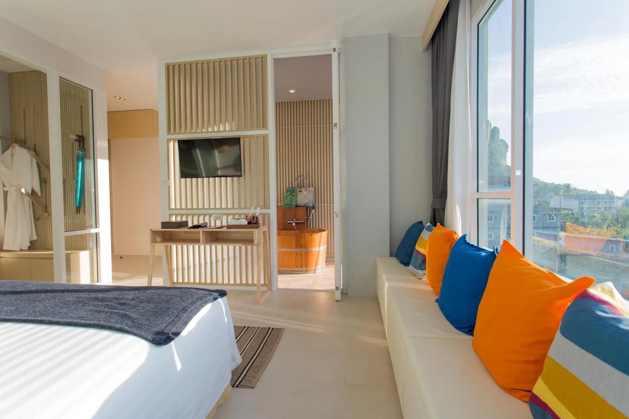 Balcony/Terrace, Bed in LaRio Hotel Krabi-SHA Extra Plus