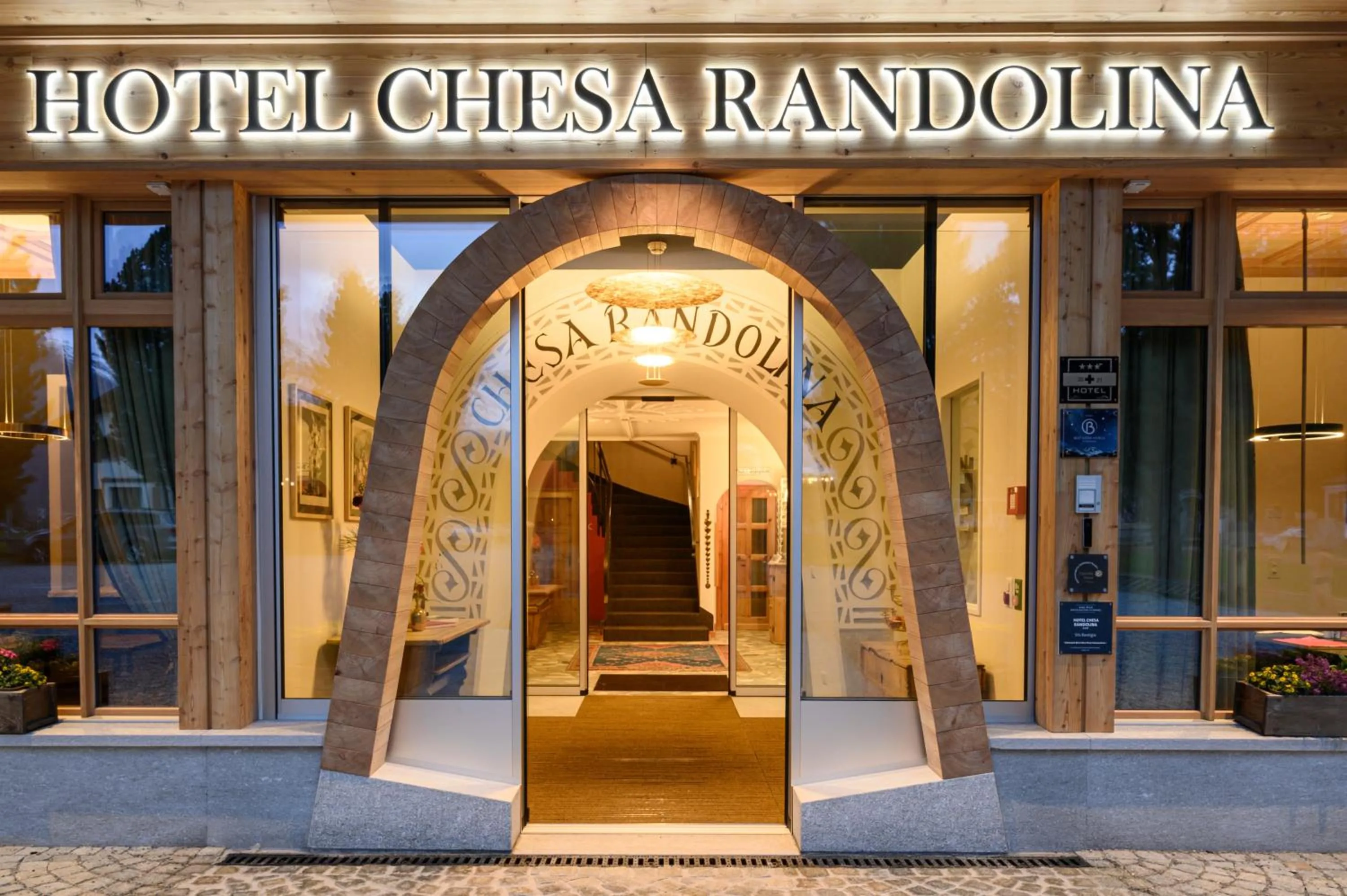 Property building in Hotel Chesa Randolina