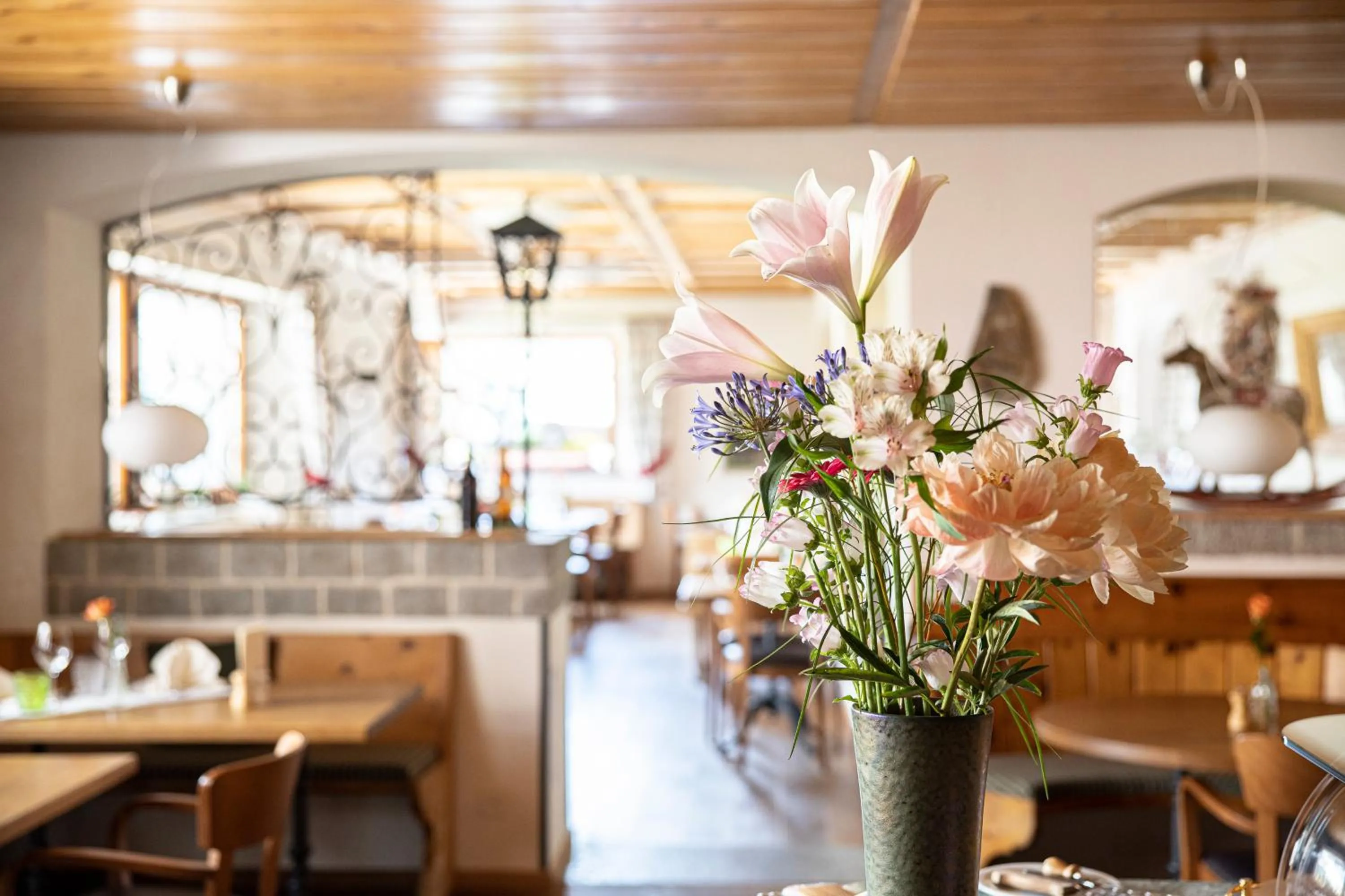 Restaurant/places to eat in Hotel Chesa Randolina