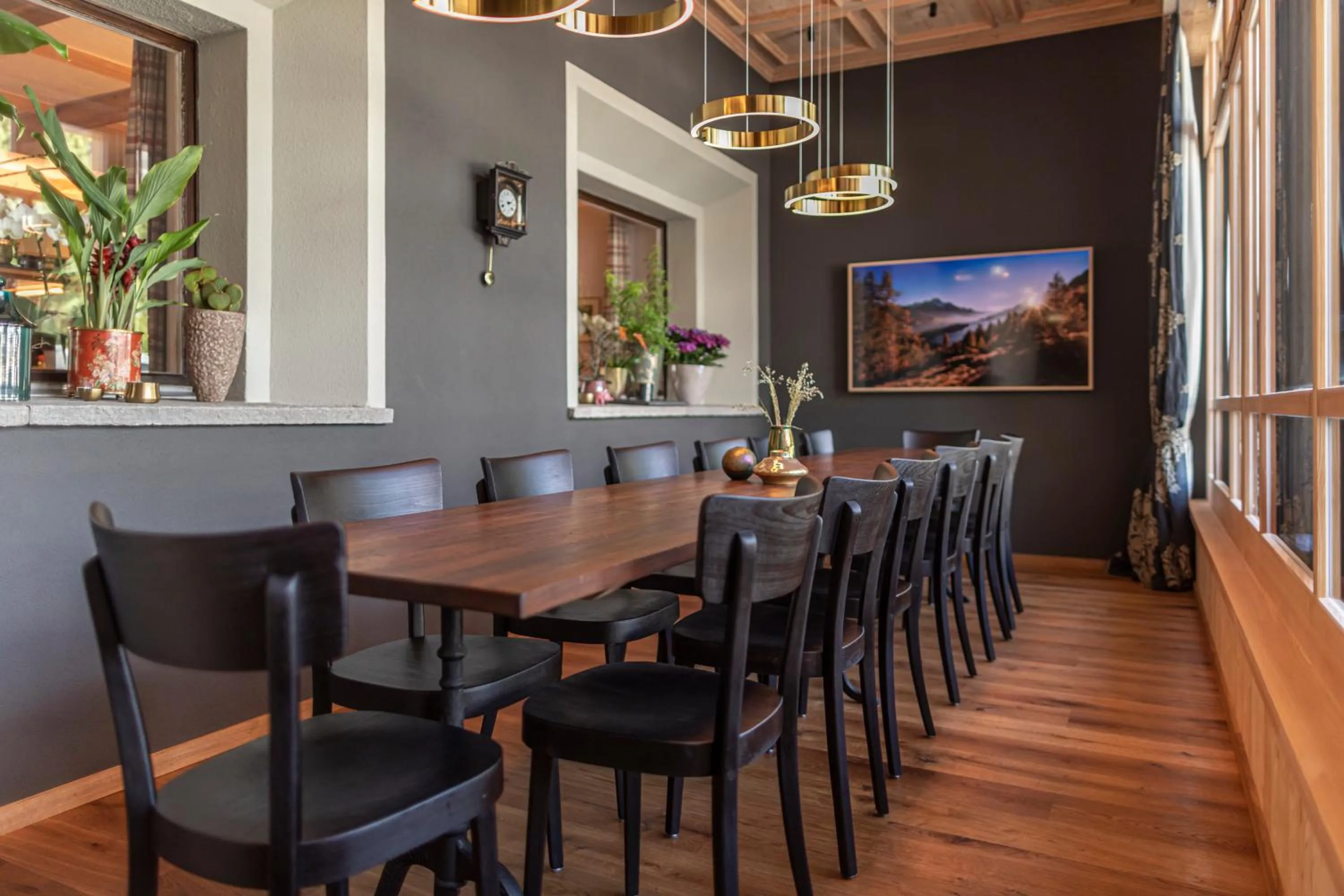 Restaurant/places to eat in Hotel Chesa Randolina