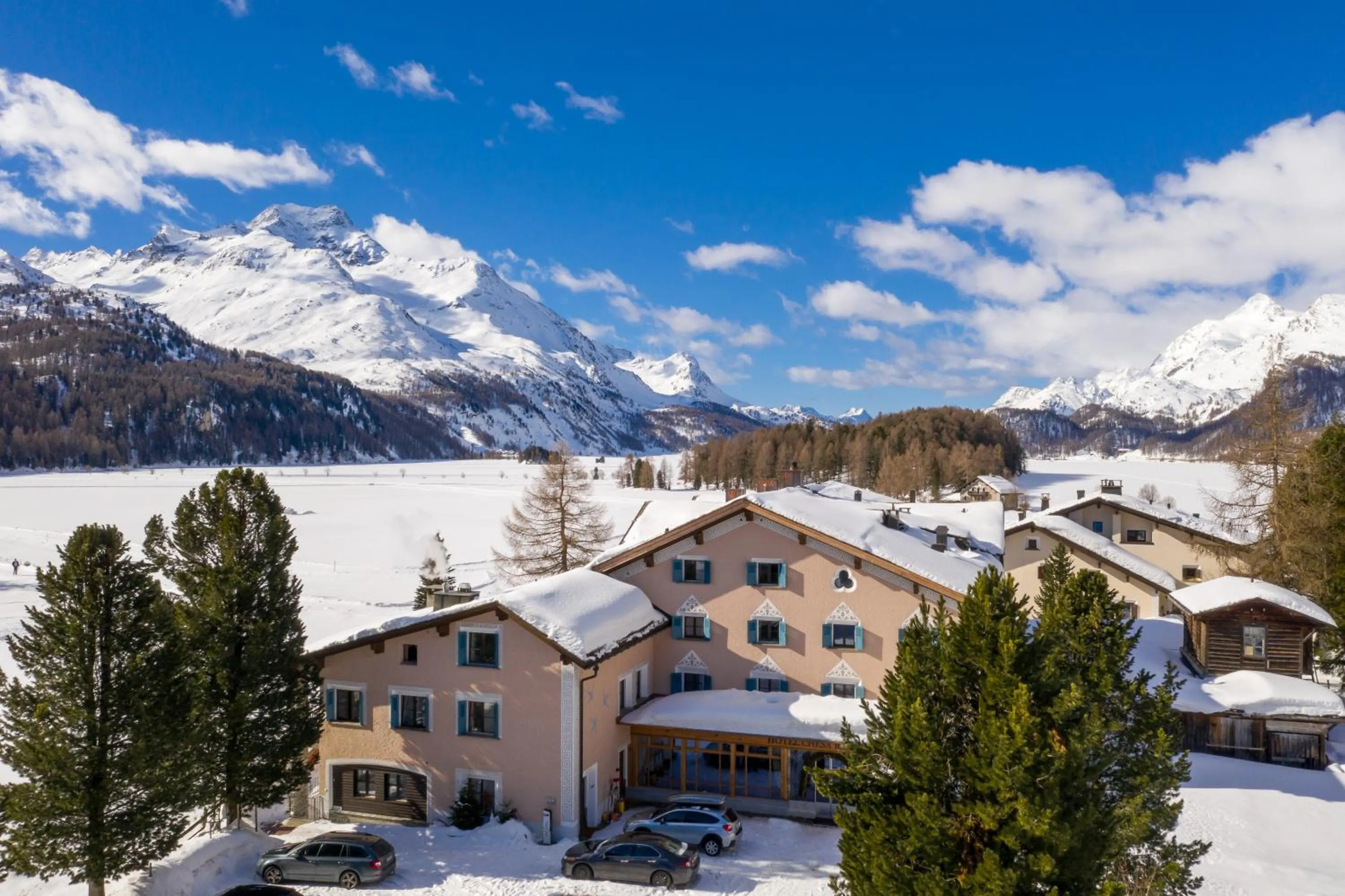 Property building in Hotel Chesa Randolina
