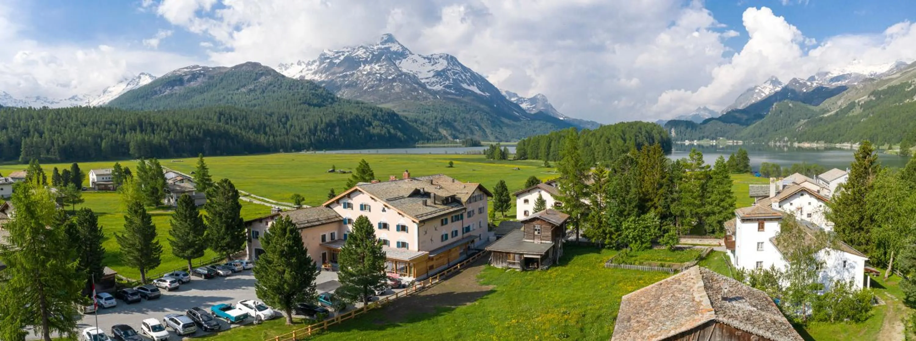 Neighbourhood in Hotel Chesa Randolina