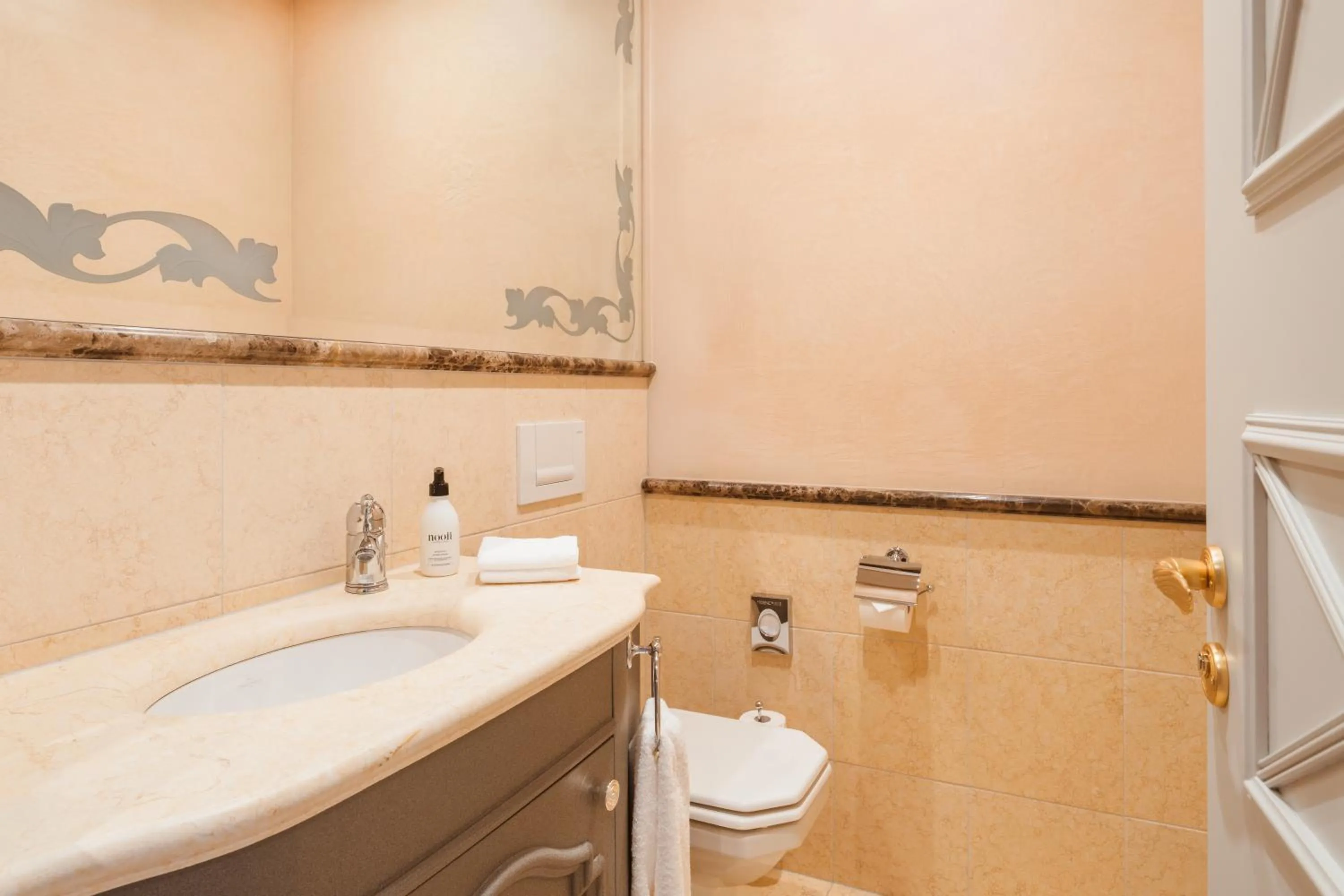 Bathroom in Carlton Hotel St Moritz - The Leading Hotels of the World