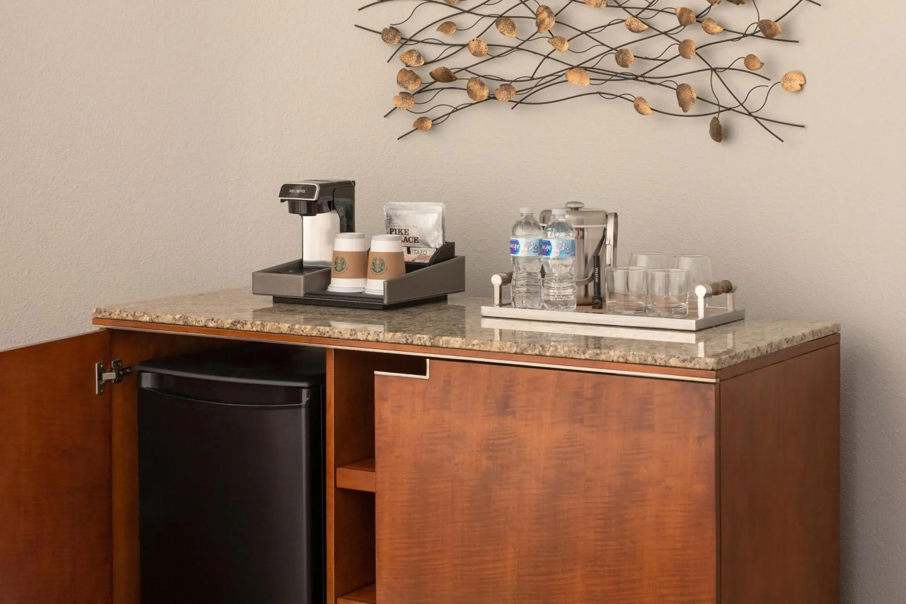 Resort View King, Guest room, 1 King, Sofa bed, Resort view in The Westin Rancho Mirage Golf Resort & Spa Resort View King, Guest room, 1 King, Sofa bed, Resort view in The Westin Rancho Mirage Golf Resort & Spa