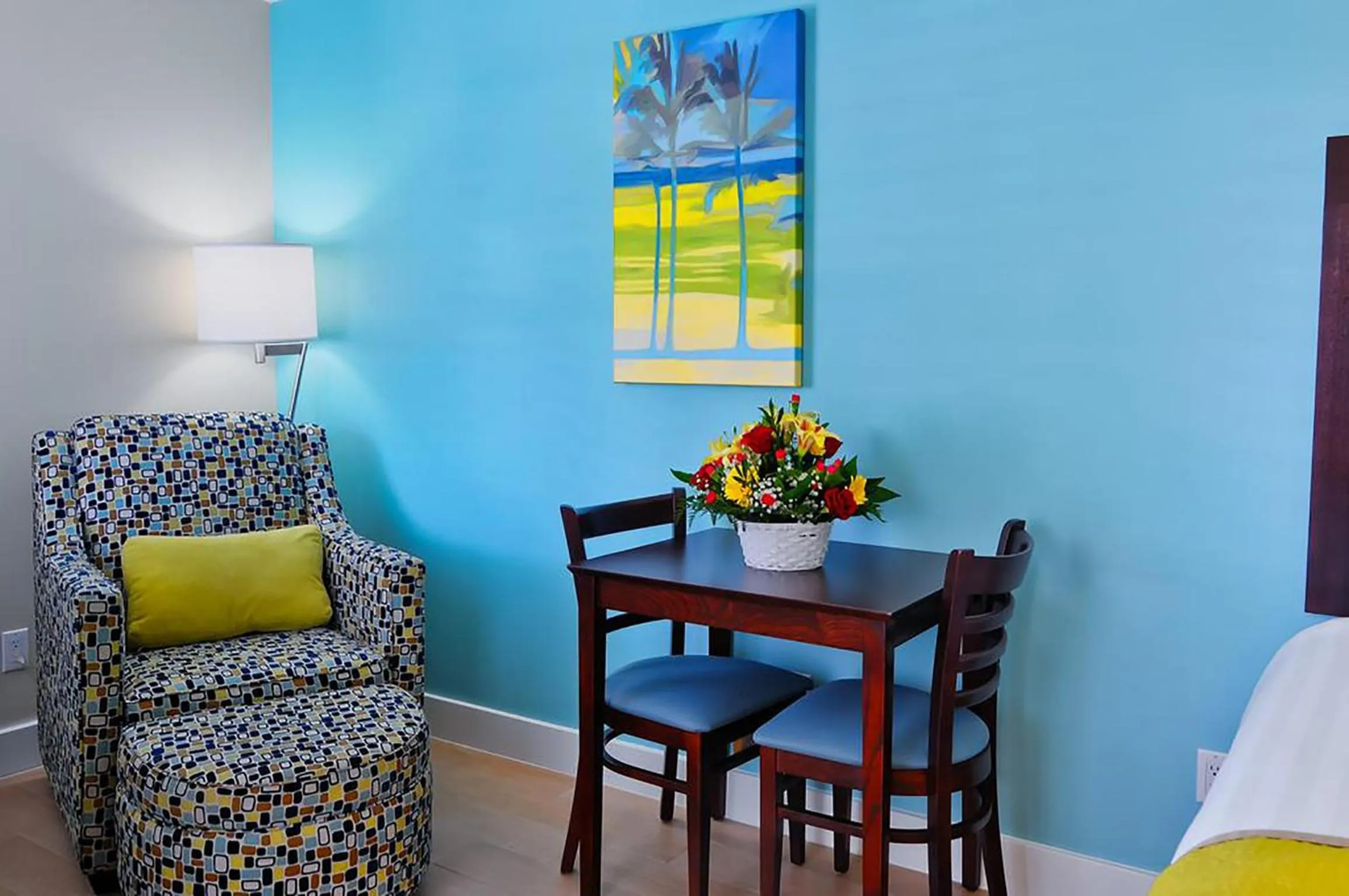 Seating area in Silver Palms Inn