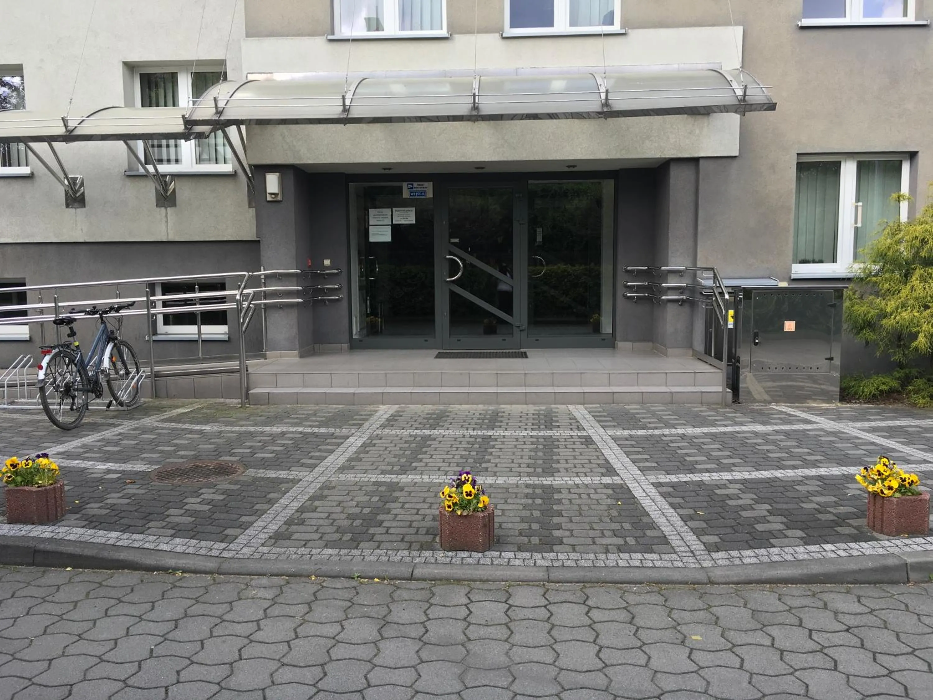 Property building in Gosciniec Tombor